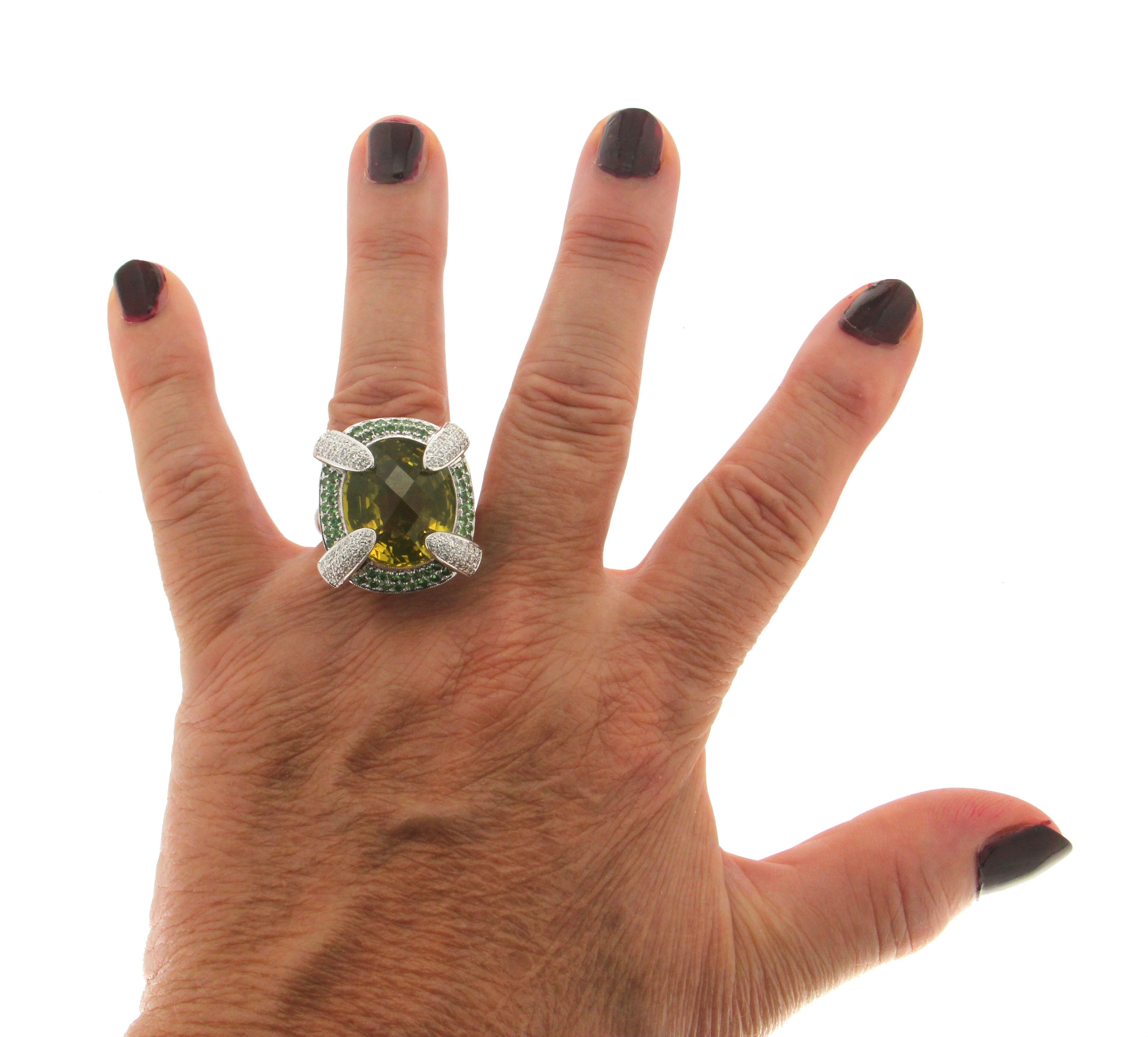 Women's Handcraft Diamonds 18 Karat White Gold Emeralds Yellow Citrine Cocktail Ring For Sale