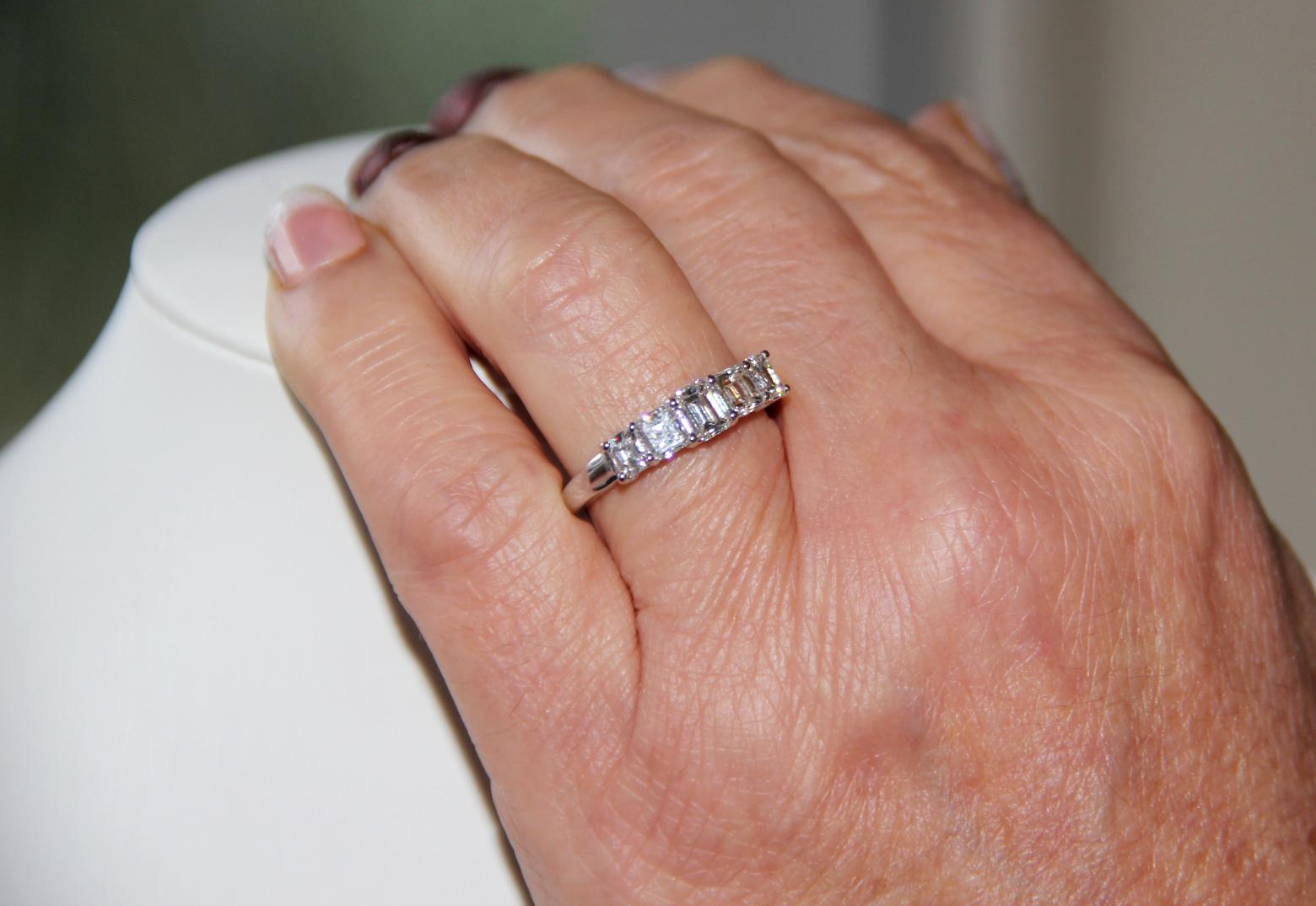 Handcraft Diamonds 18 Karat White Gold Engagement Ring For Sale 4