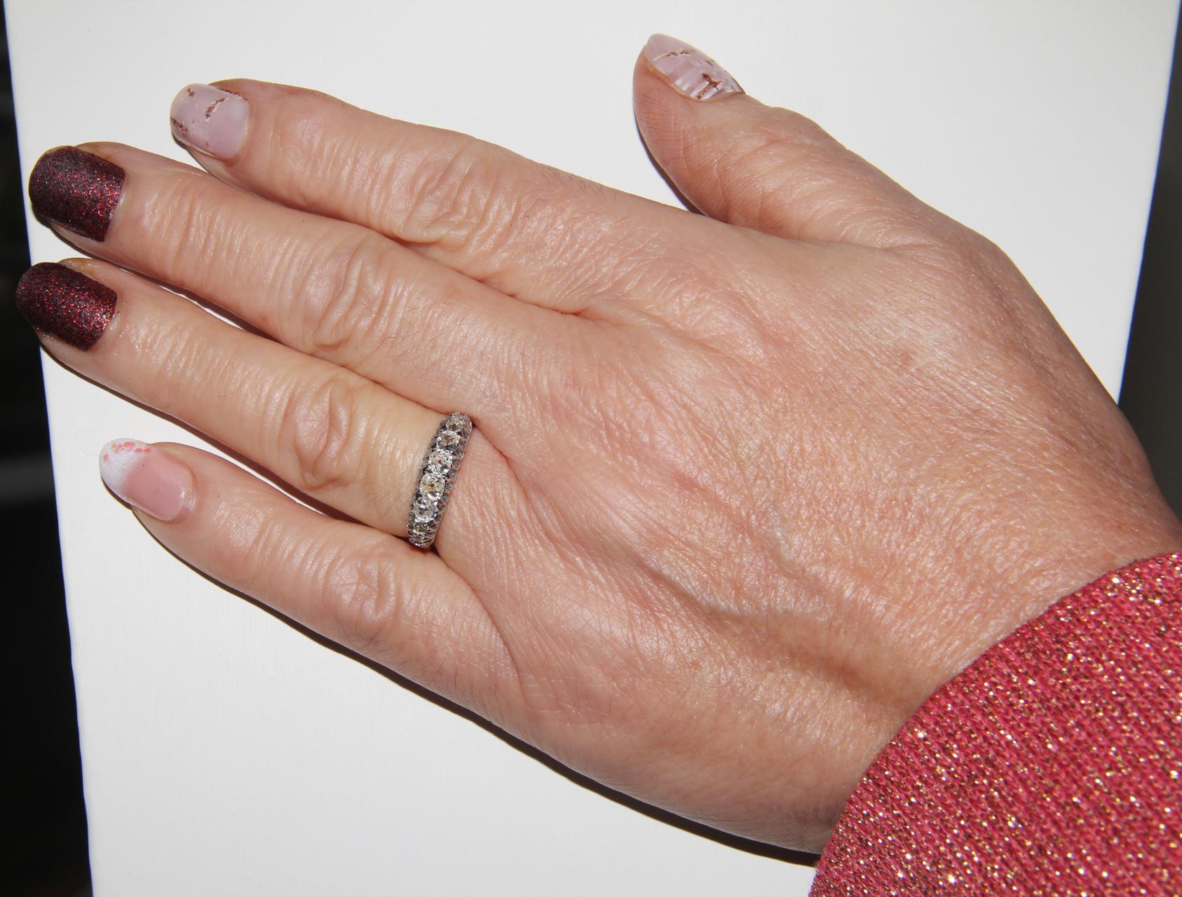 Handcraft Diamonds 18 Karat White Gold Engagement Ring 6