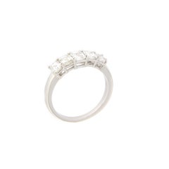 Handcraft Diamonds 18 Karat White Gold Engagement Ring