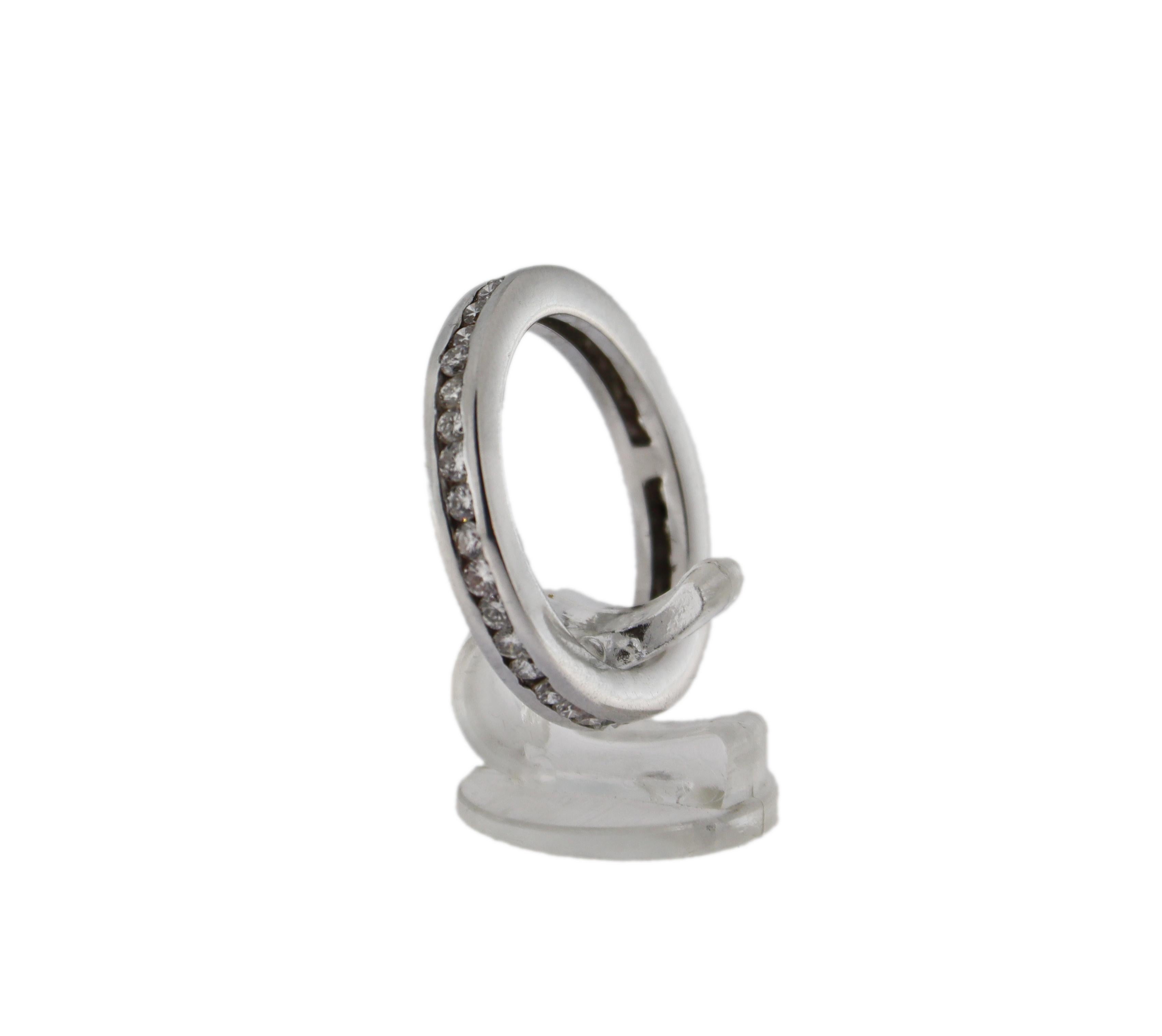 Handcraft Diamonds 18 Karat White Gold Engagement Ring For Sale 1