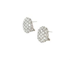 Handcraft Diamonds 18 Karat White Gold Stud Earrings