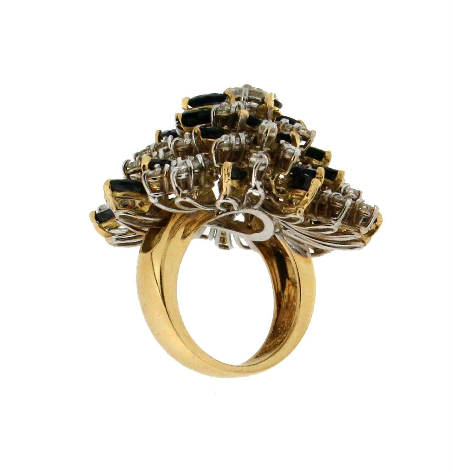 Handcraft Diamonds 18 Karat Yellow Gold Sapphires Cocktail Ring In New Condition For Sale In Marcianise, IT