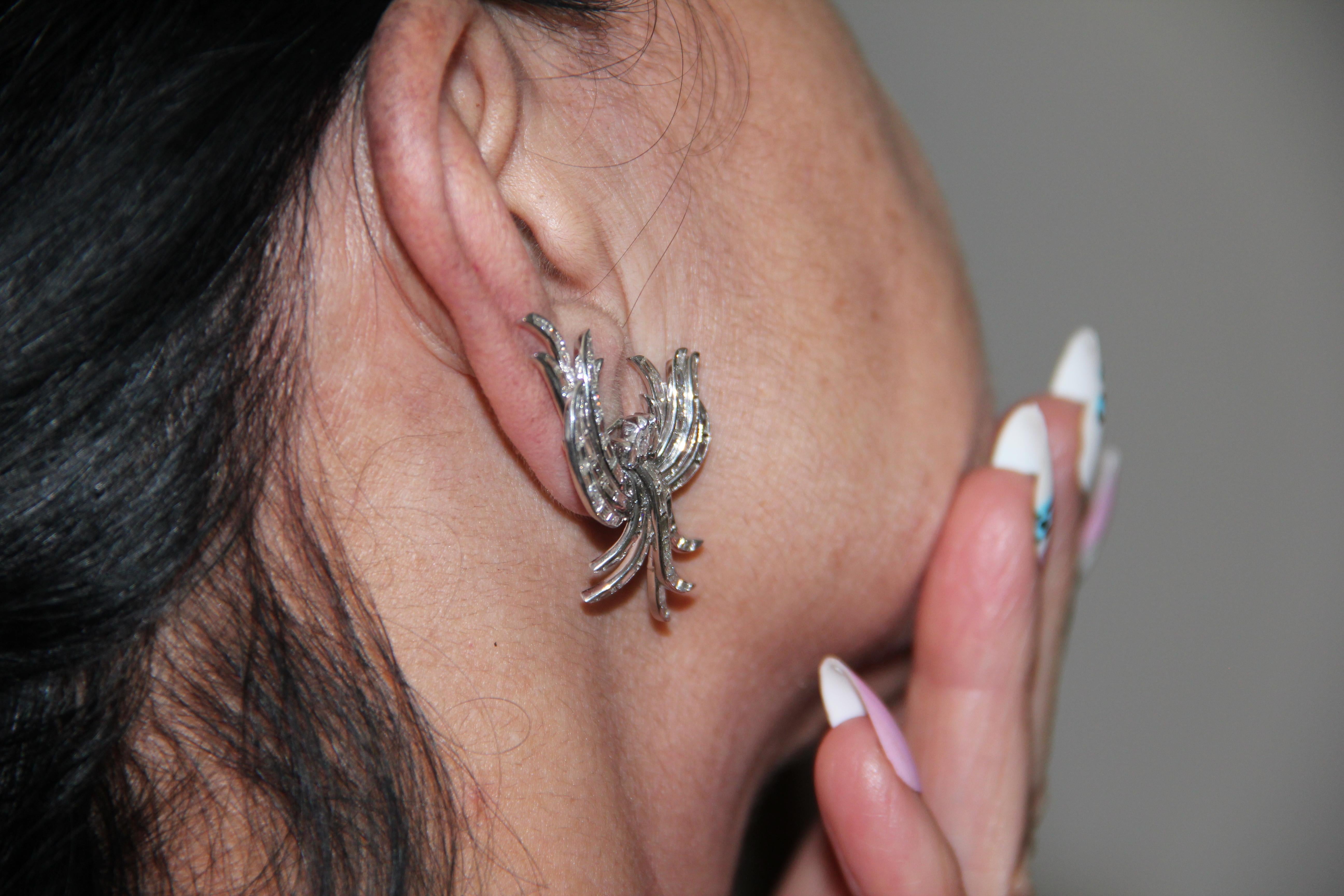 Handcraft Diamonds Baguette Platinum Stud Earrings 7