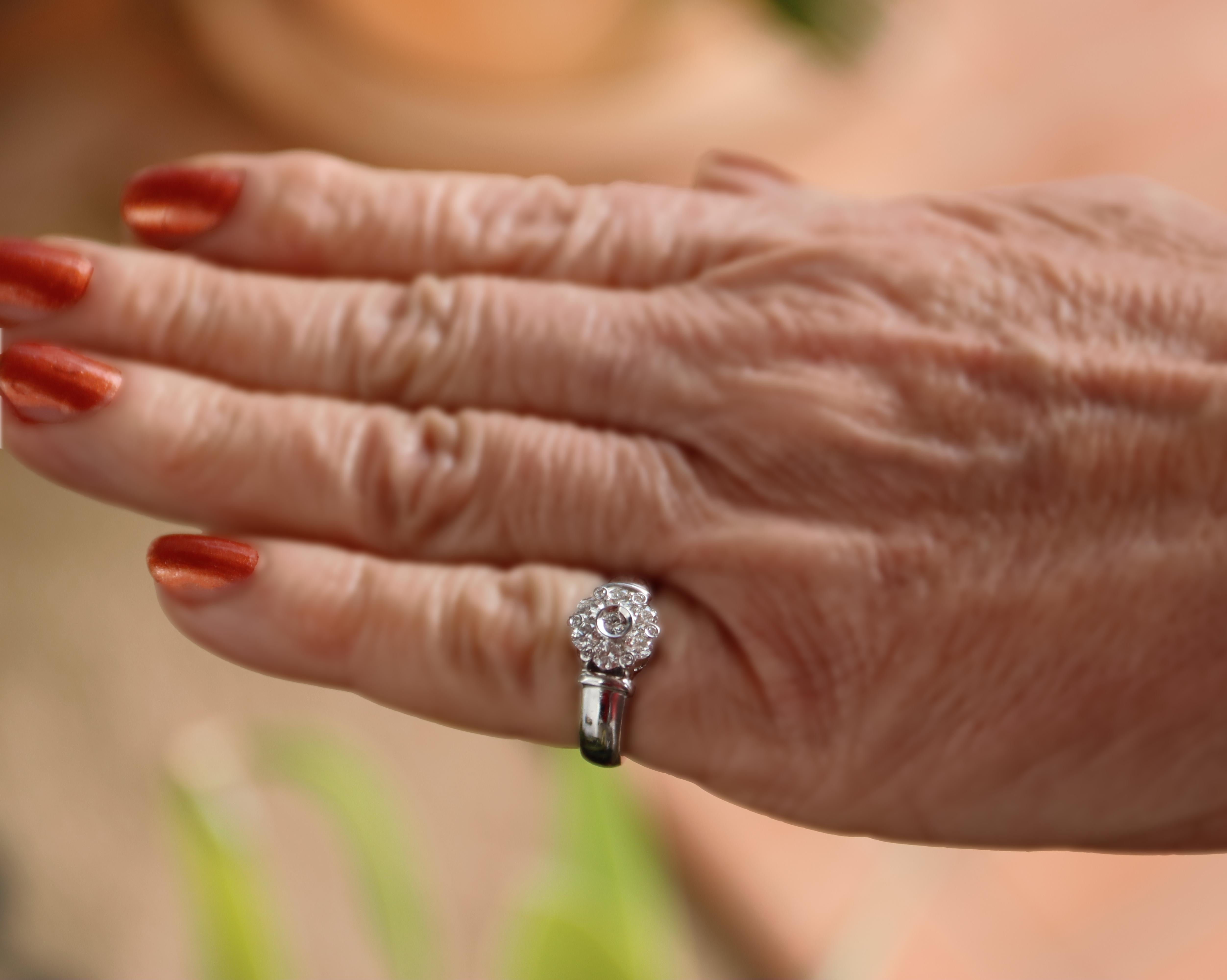 Handcraft Diamanten Platin Verlobungsring im Angebot 6