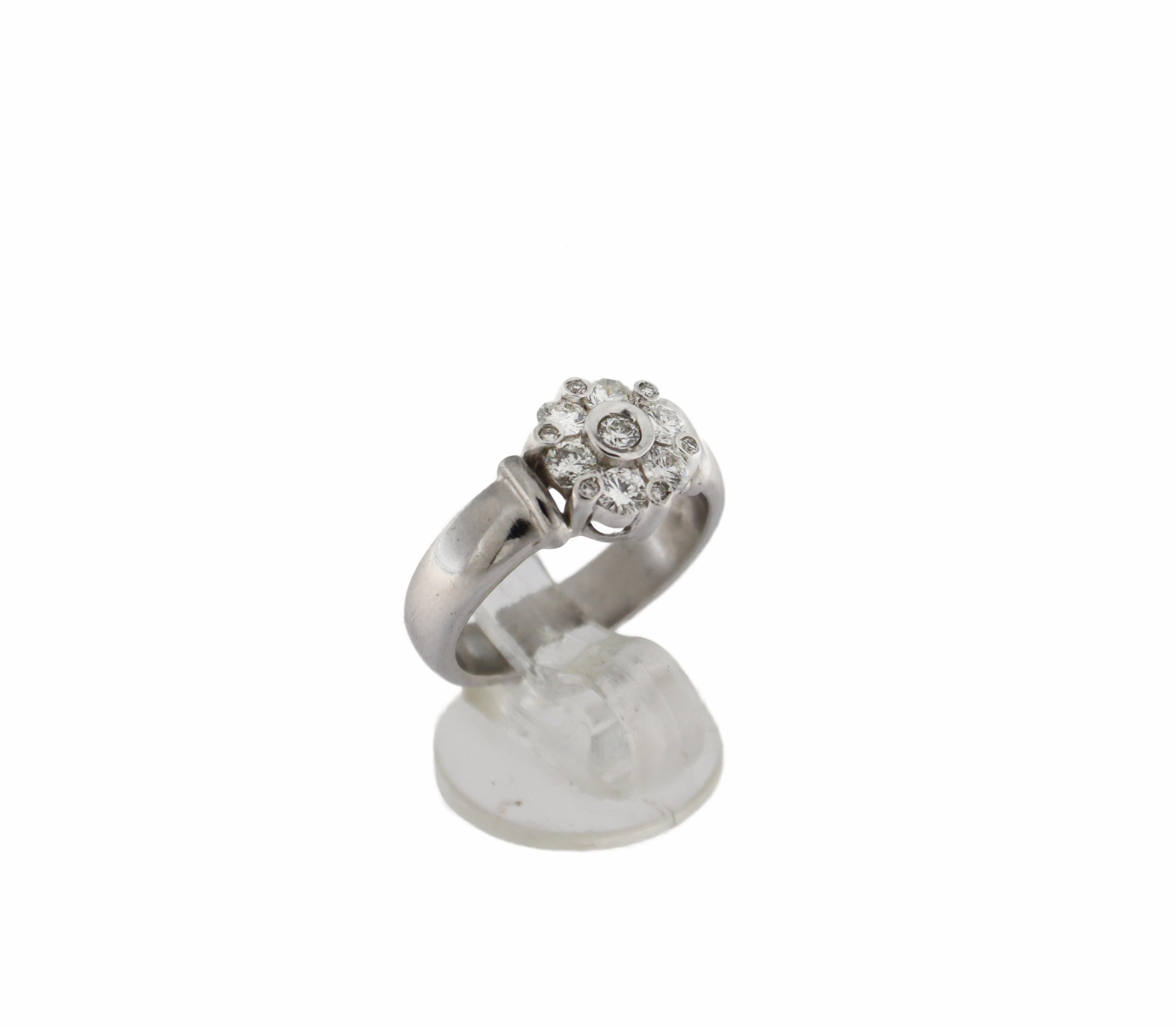 Handcraft Diamanten Platin Verlobungsring im Angebot 11