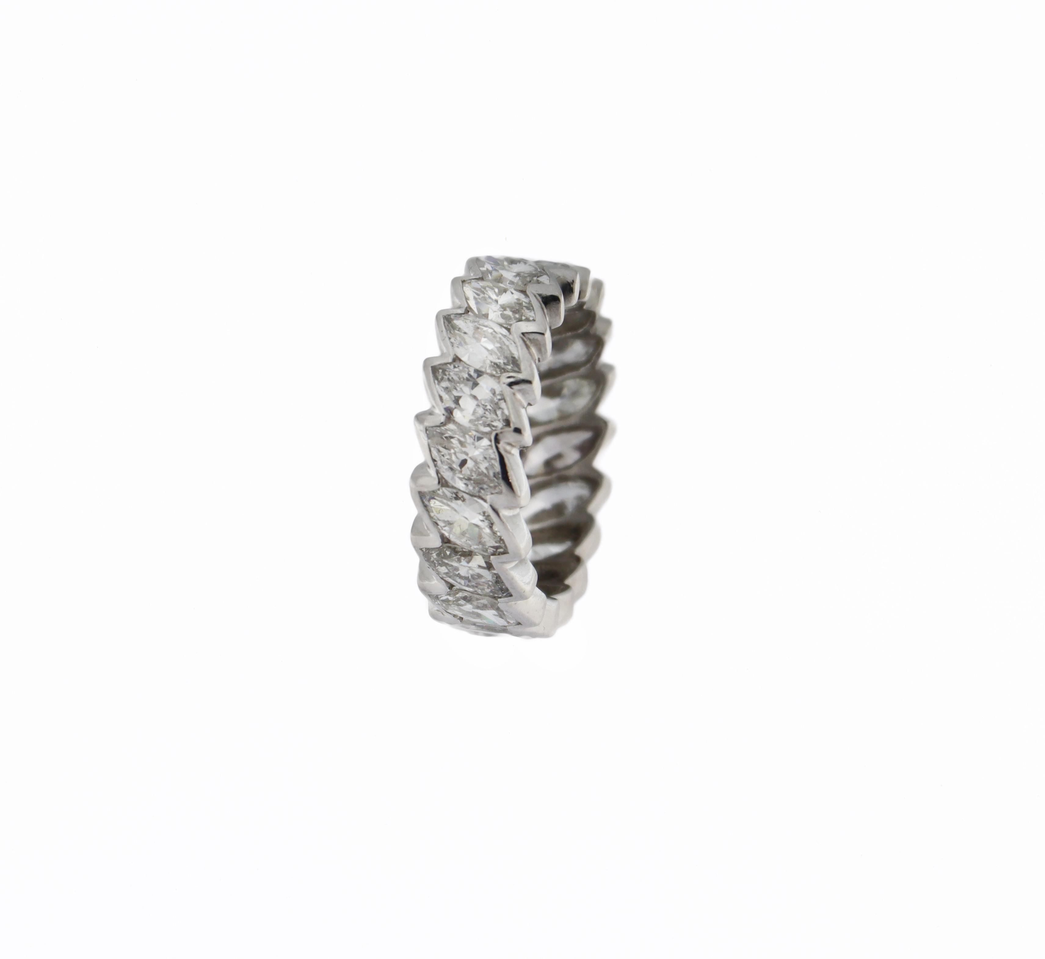 Handcraft Diamonds Platinum Engagement Ring For Sale 12