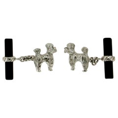 Boutons de manchette en or blanc 18 carats avec chien en onyx, fabrication artisanale