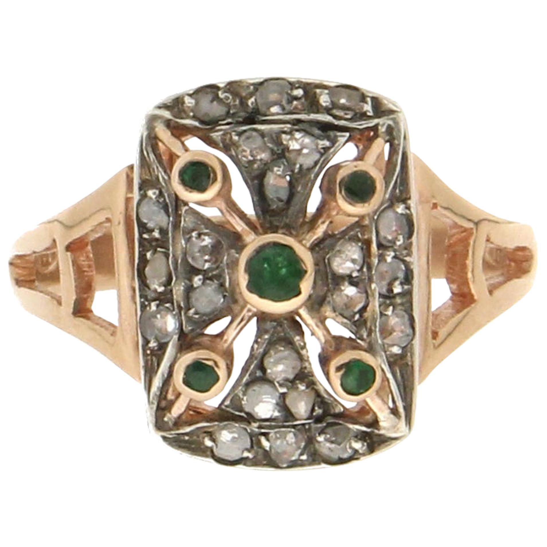 Handgefertigter Smaragd 14 Karat Gelbgold Diamanten Cocktail-Ring