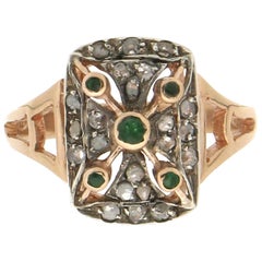 Handcraft Emerald 14 Karat Yellow Gold Diamonds Cocktail Ring