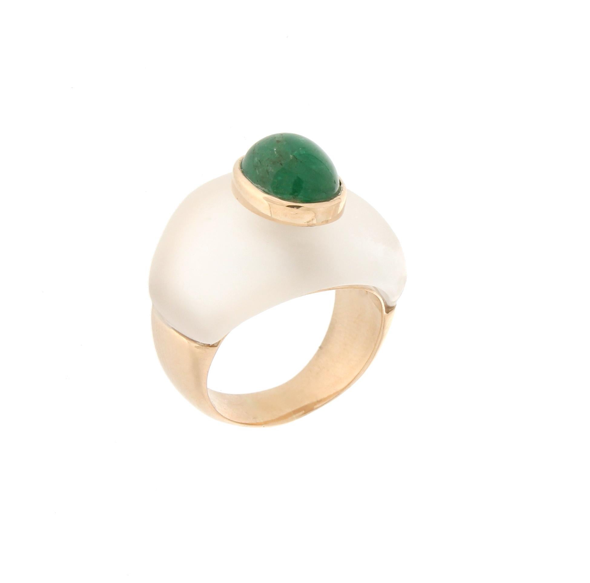 Oval Cut Handcraft Emerald 14 Karat Yellow Gold Rock Crystal Cocktail Ring For Sale