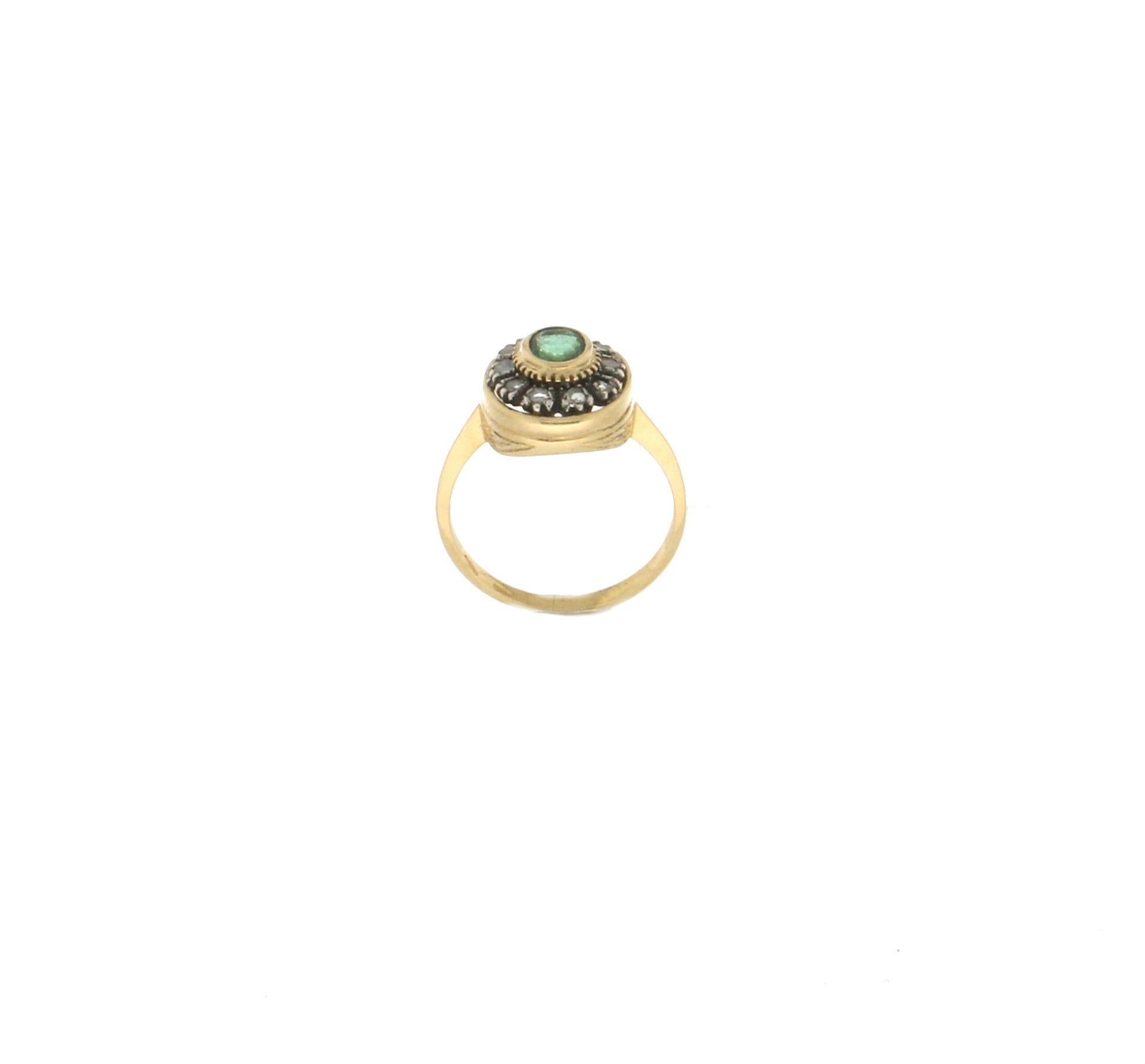 Handcraft Emerald 18 Karat Yellow Gold Diamonds Cocktail Ring In New Condition In Marcianise, IT