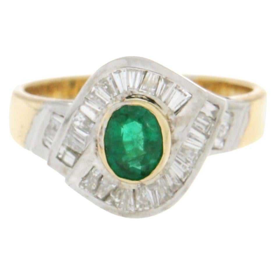 Handcraft Emerald 18 Karat Yellow Gold Diamonds Cocktail Ring For Sale