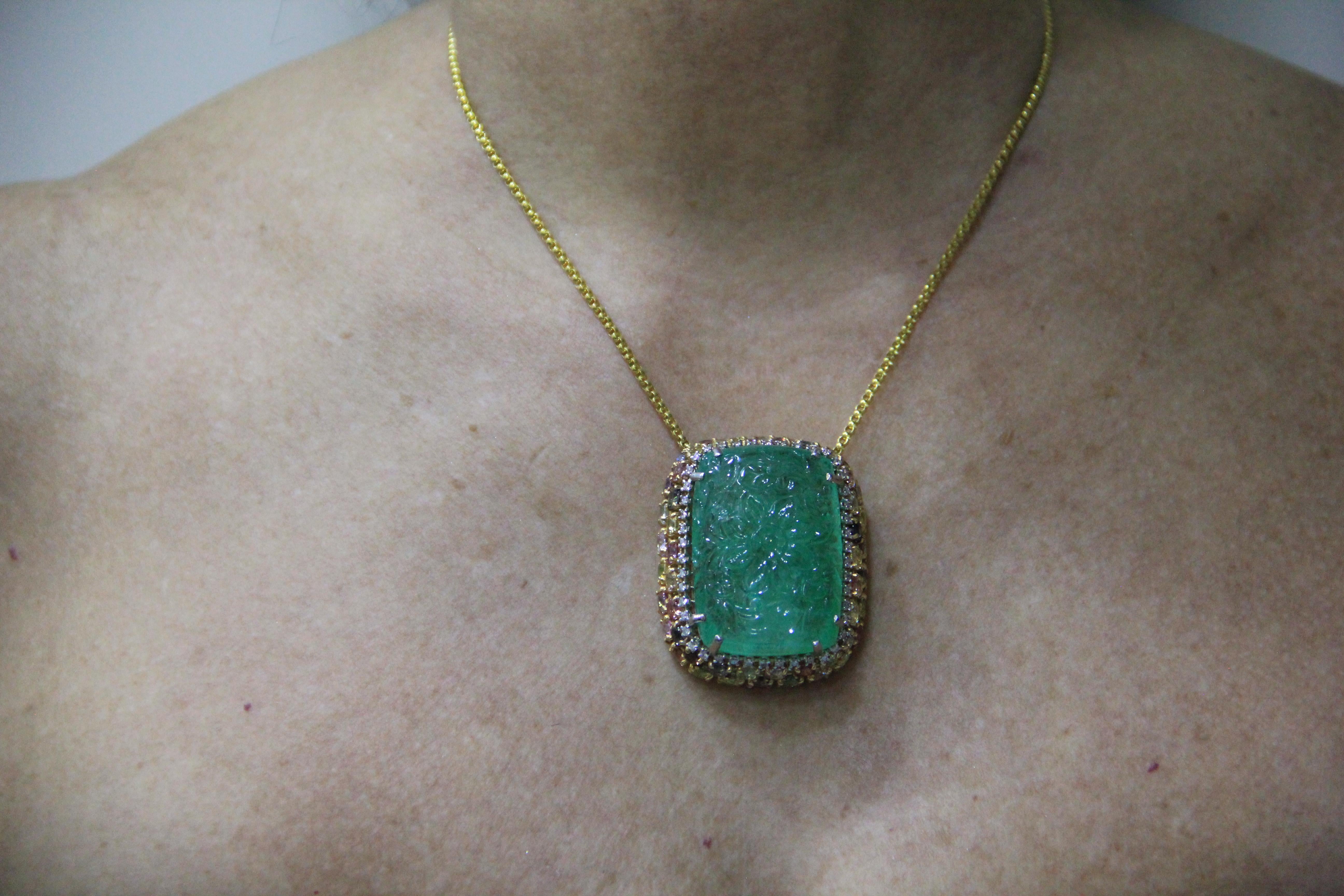 Handcraft Emerald 18 Karat Yellow Gold Diamonds Sapphires Pendant Necklace 5