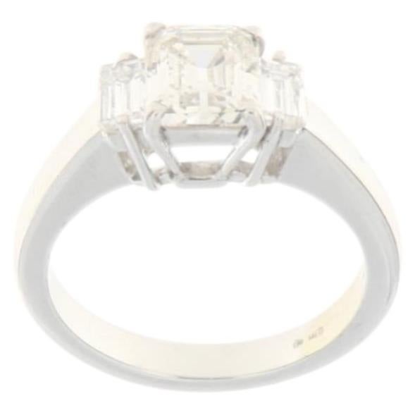 1.40 Carat Emerald and Baguette Cut Diamond 18K White Gold Engagement Ring For Sale