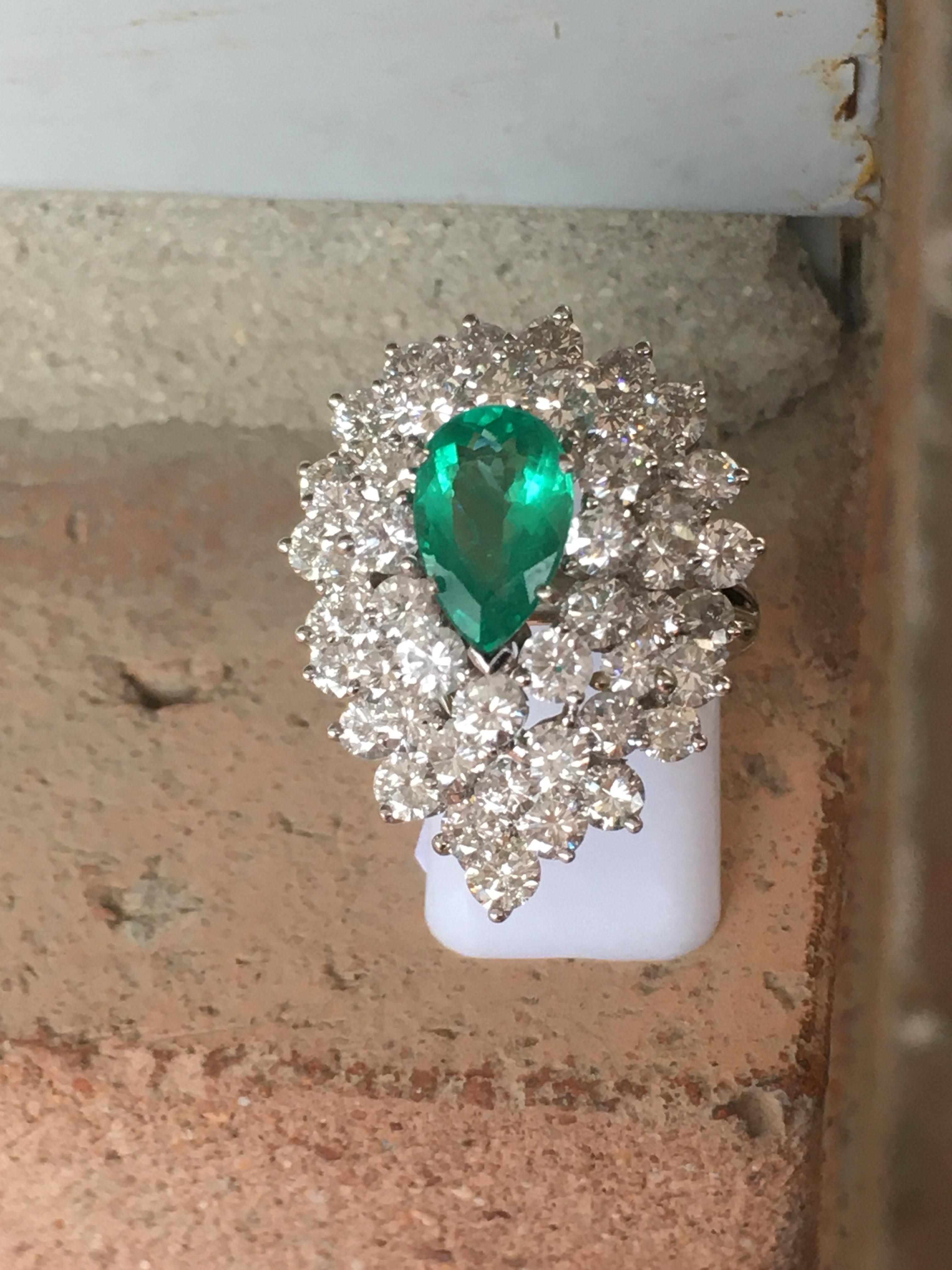 Handcraft Emerald Diamond Cluster Platinum Ring 5