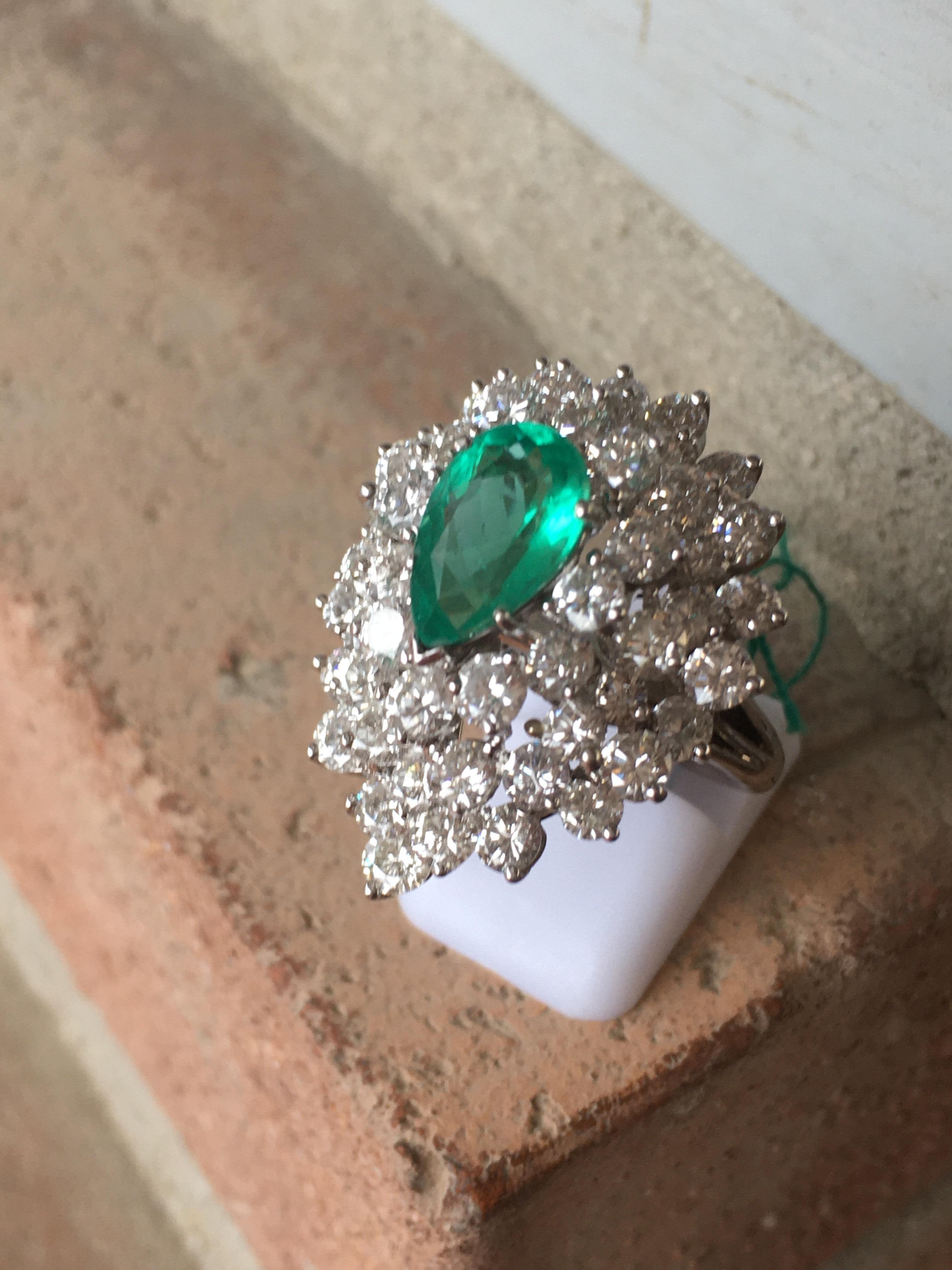 Handcraft Emerald Diamond Cluster Platinum Ring 6