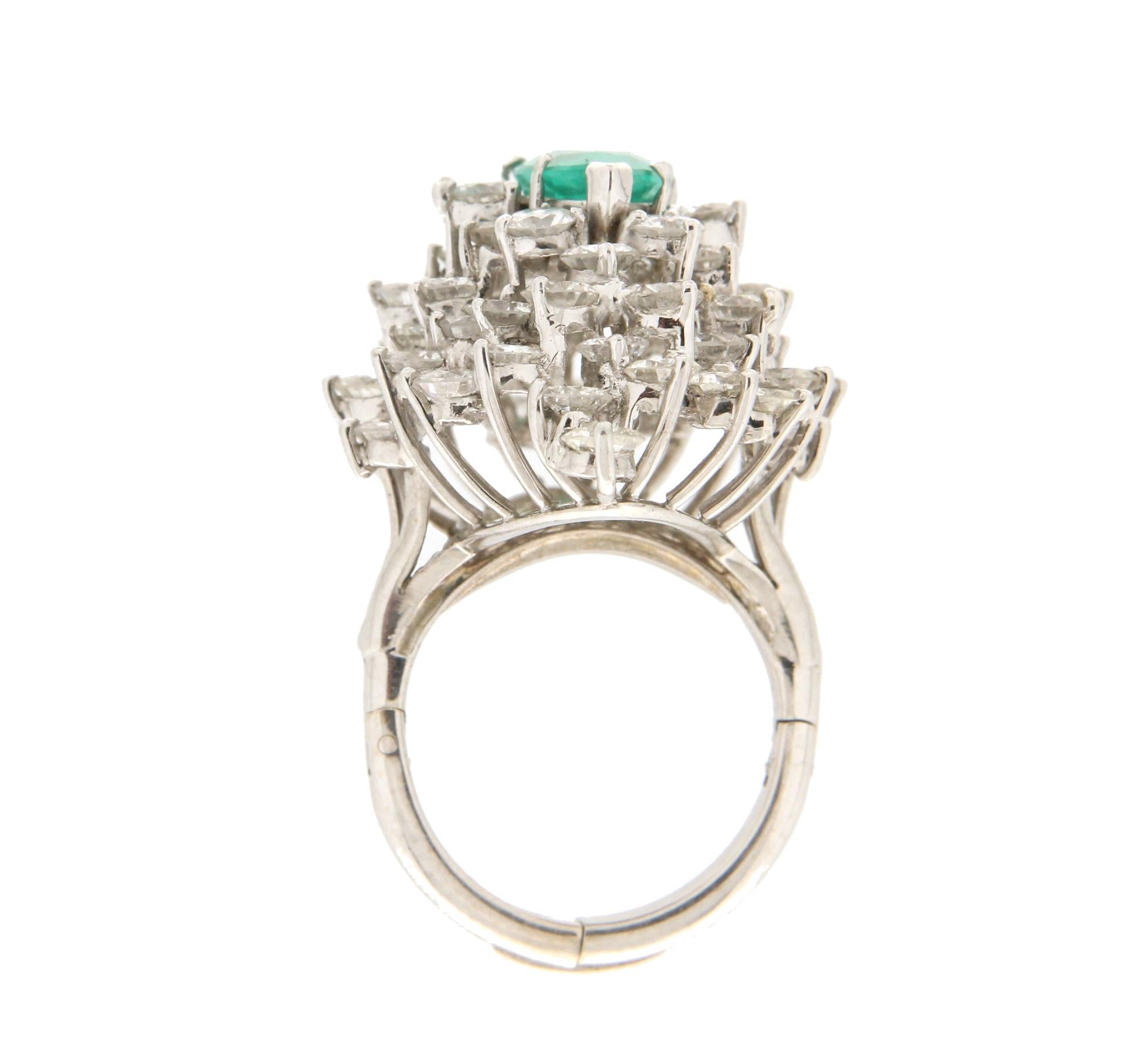 Handcraft Emerald Diamond Cluster Platinum Ring 2