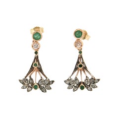 Handcraft Emeralds 14 Karat Yellow Gold Diamonds Drop Earrings