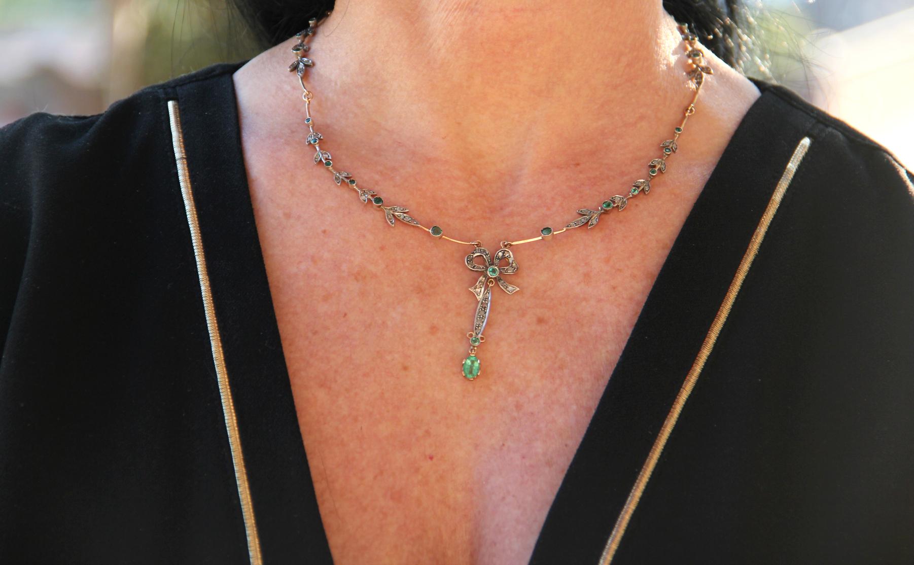 Women's or Men's Handcraft Emeralds 14 Karat Yellow Gold Diamonds Drop Necklace