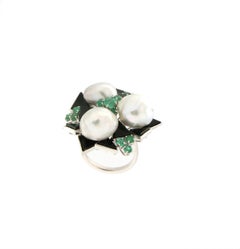 Handcraft Baroque Pearls 18 Karat White Gold Onyx Emerald Cocktail Ring