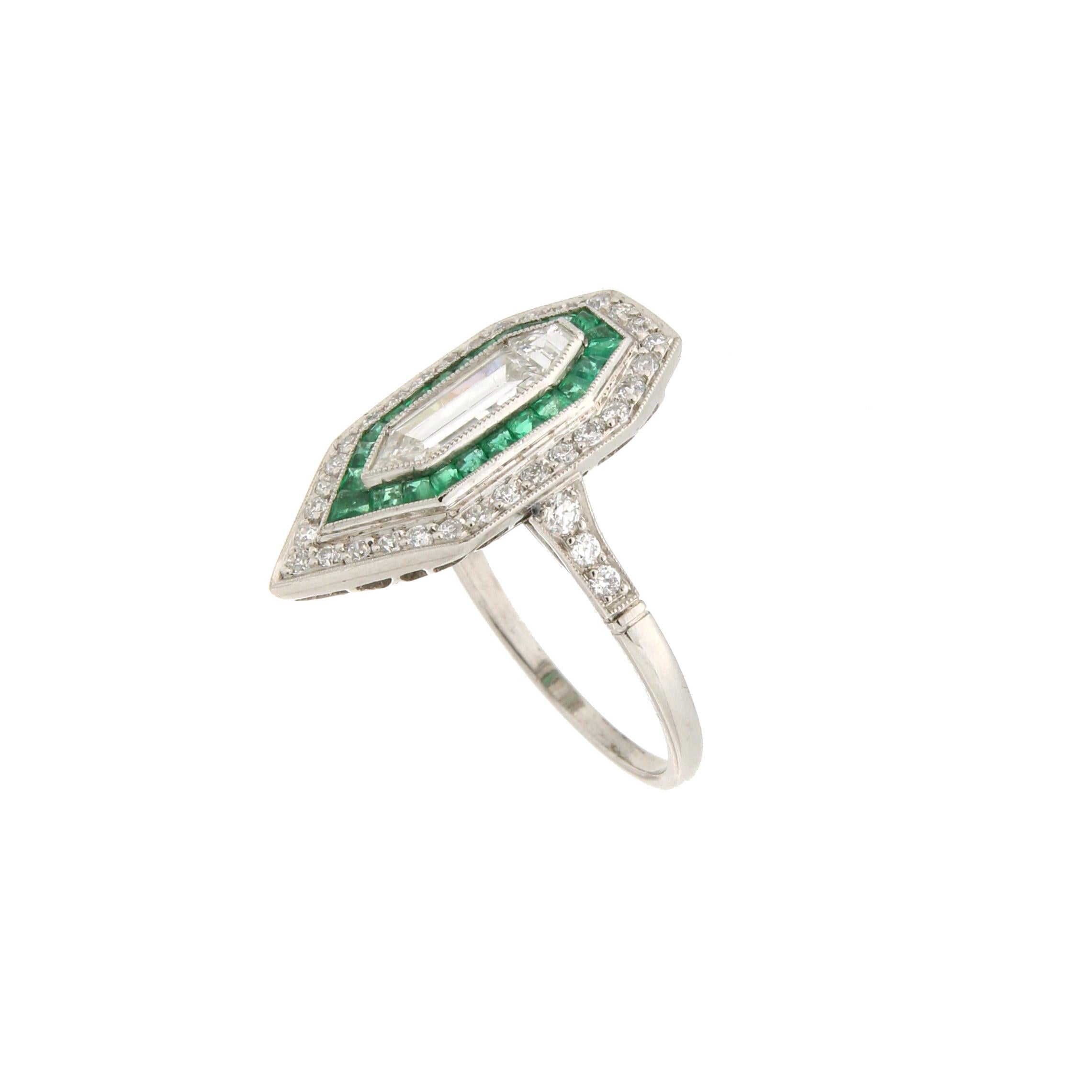 Artisan Handcraft Emeralds Platinum Diamonds Cocktail Ring