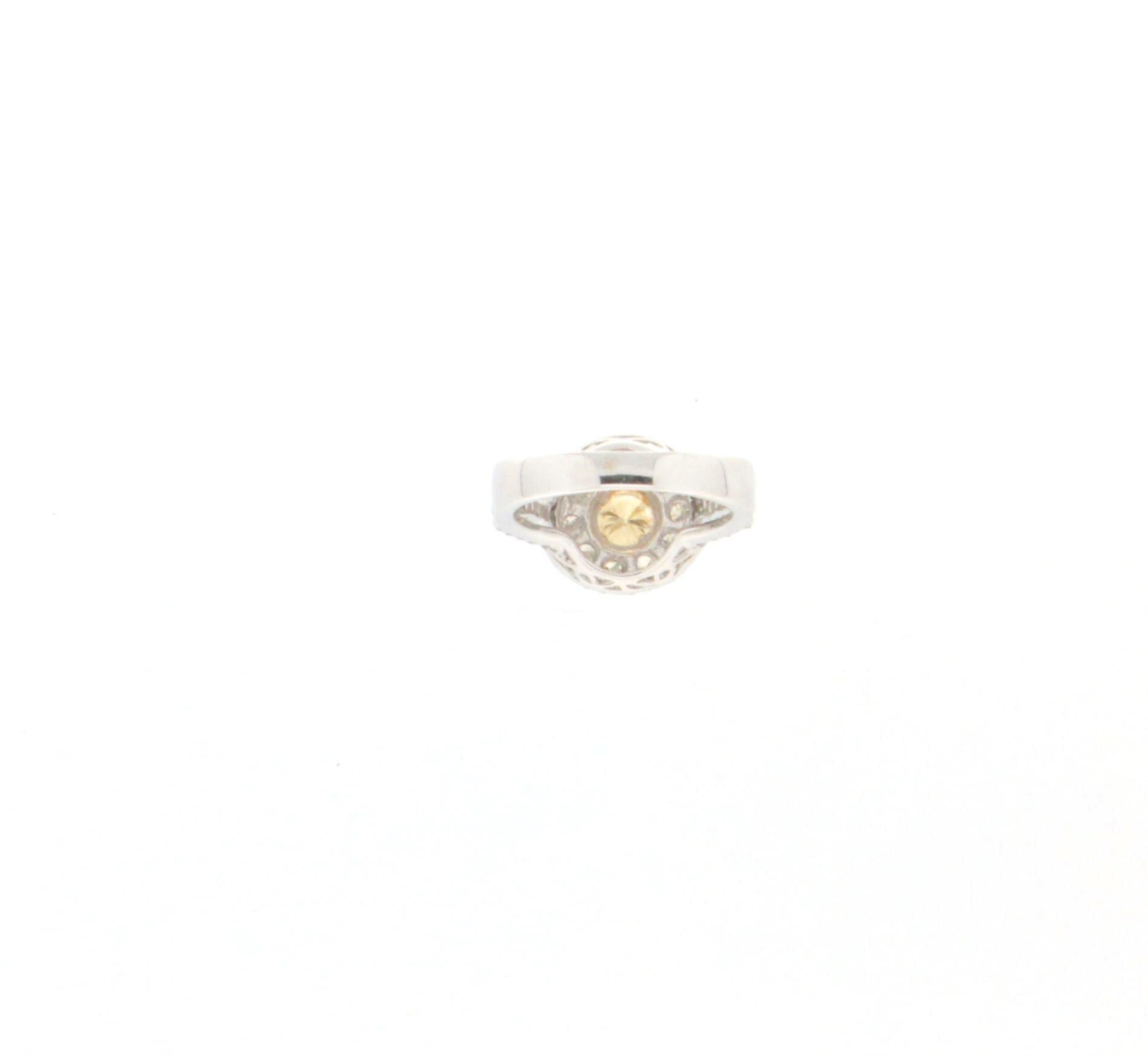 Women's or Men's Handcraft Fancy 18 Karat White Gold Diamonds Engagement Ring For Sale