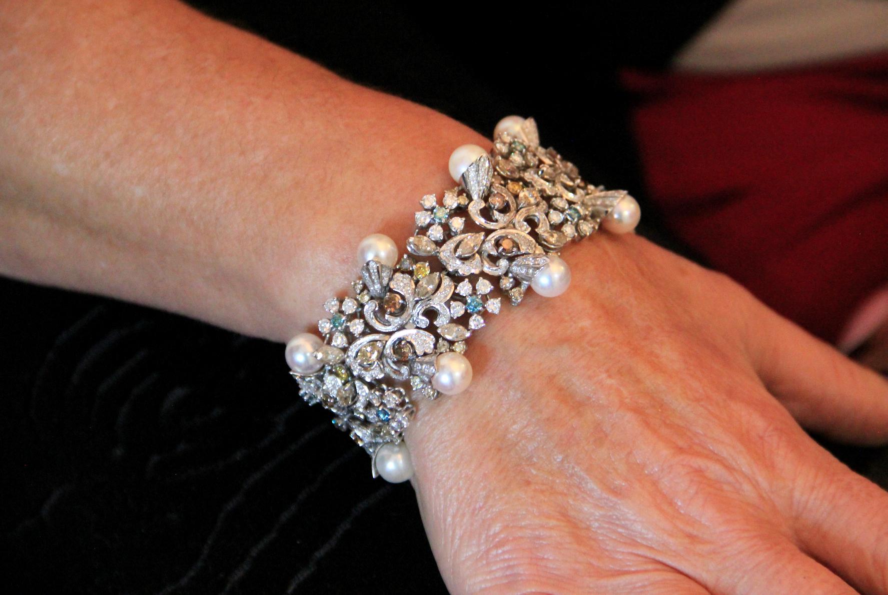 Handcraft Fancy Diamonds 18 Karat White Gold Japan Pearls Cuff Bracelet 3