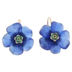 Handcraft Flowers Quartz 14 Karat Yellow Gold Emerald Drop Earrings