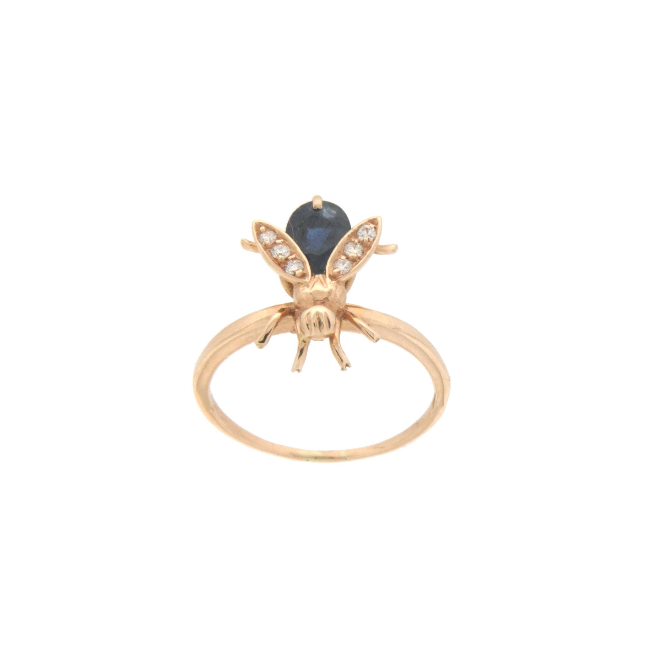 Mixed Cut Handcraft Fly 14 Karat Yellow Gold Sapphire Diamonds Cocktail Ring For Sale