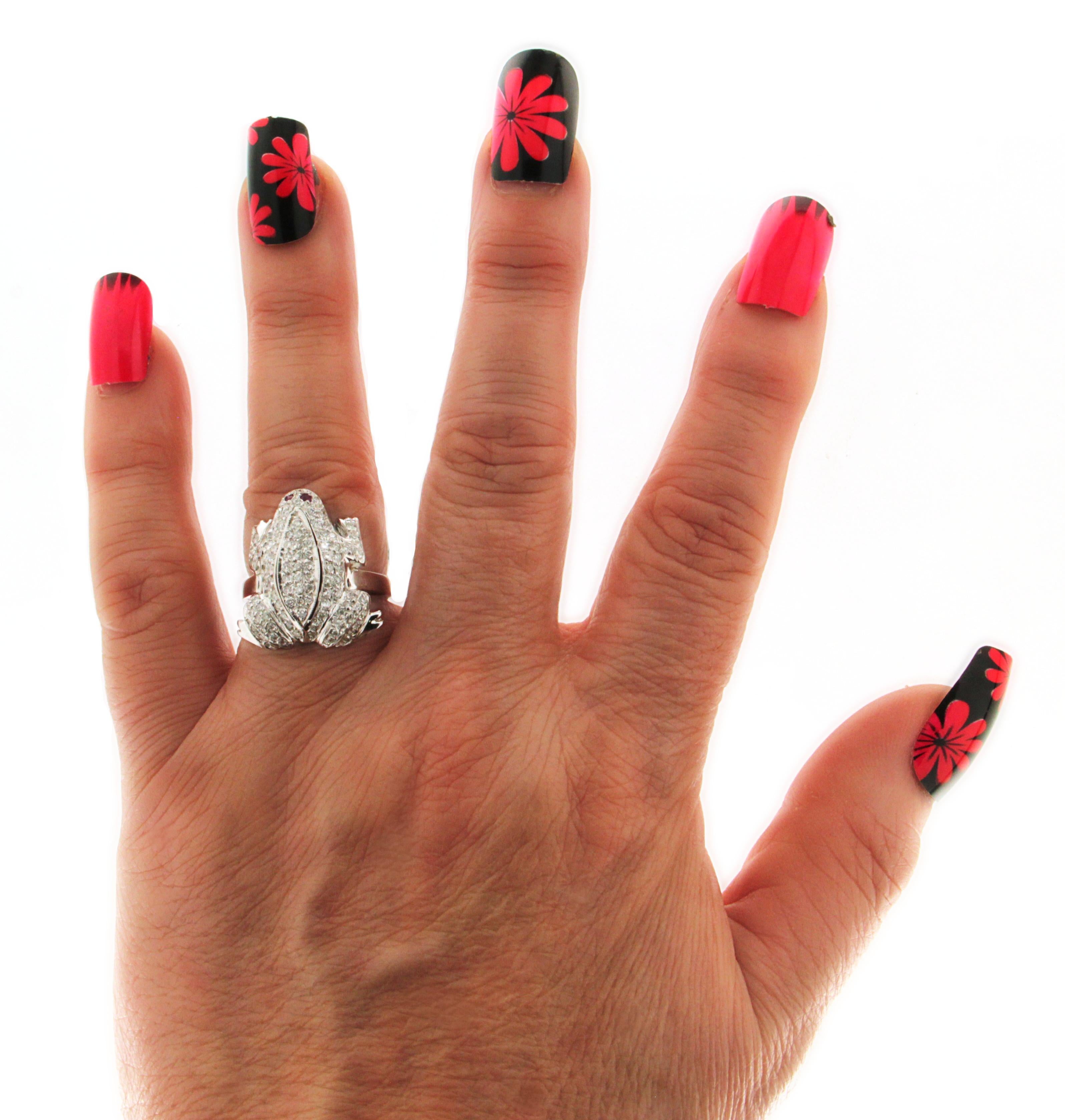 Handcraft Frog 18 Karat White Gold Diamonds Cocktail Ring For Sale 8