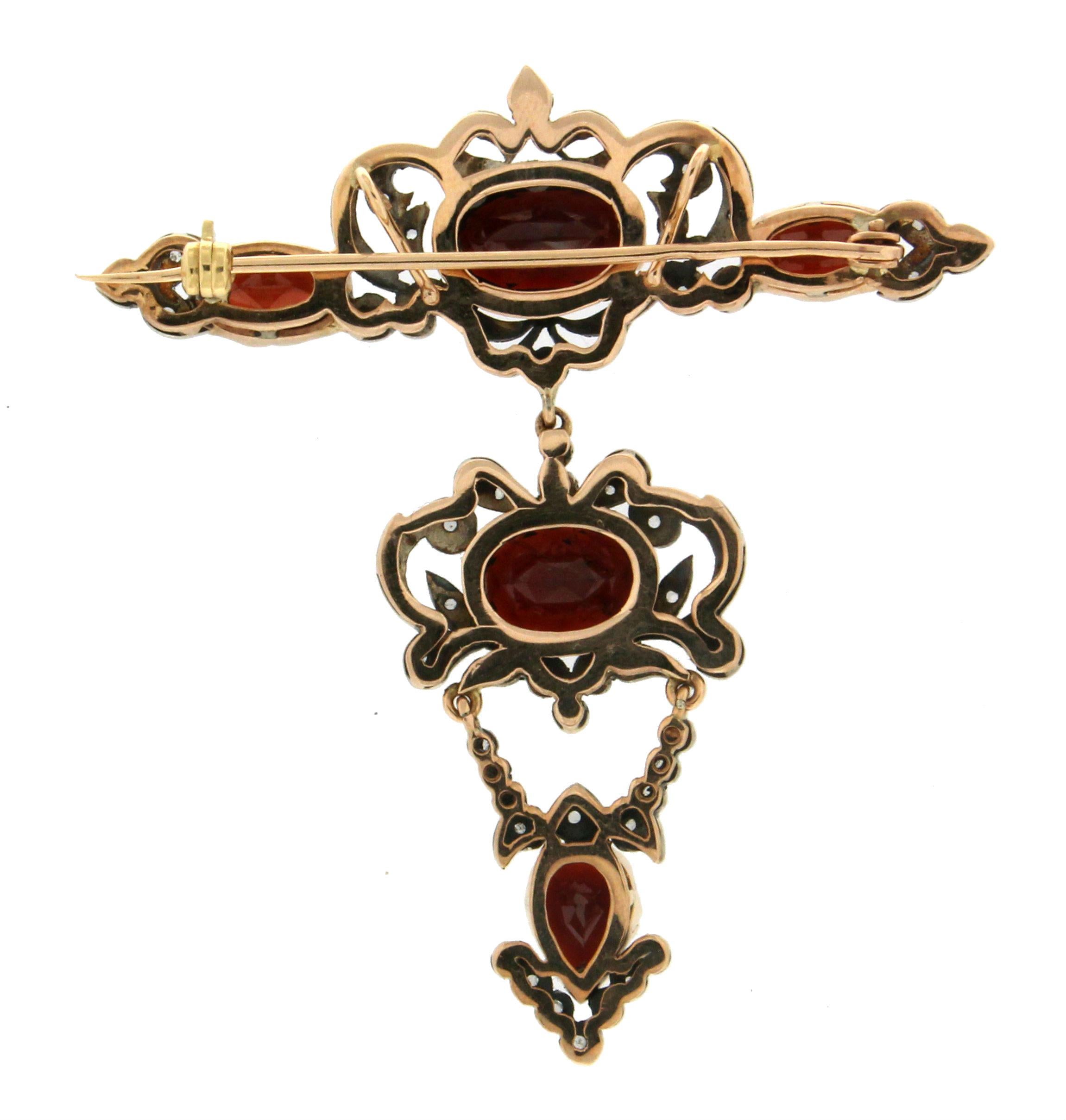 Artisan Handcraft Garnet 14 Karat Yellow Gold Diamonds Brooch and Pendant Necklace