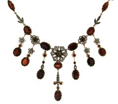 Handcraft Garnet 14 karat Yellow Gold Diamonds Choker Necklace