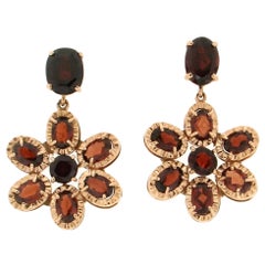 Handcraft Garnet 14 Karat Yellow Gold Drop Earrings