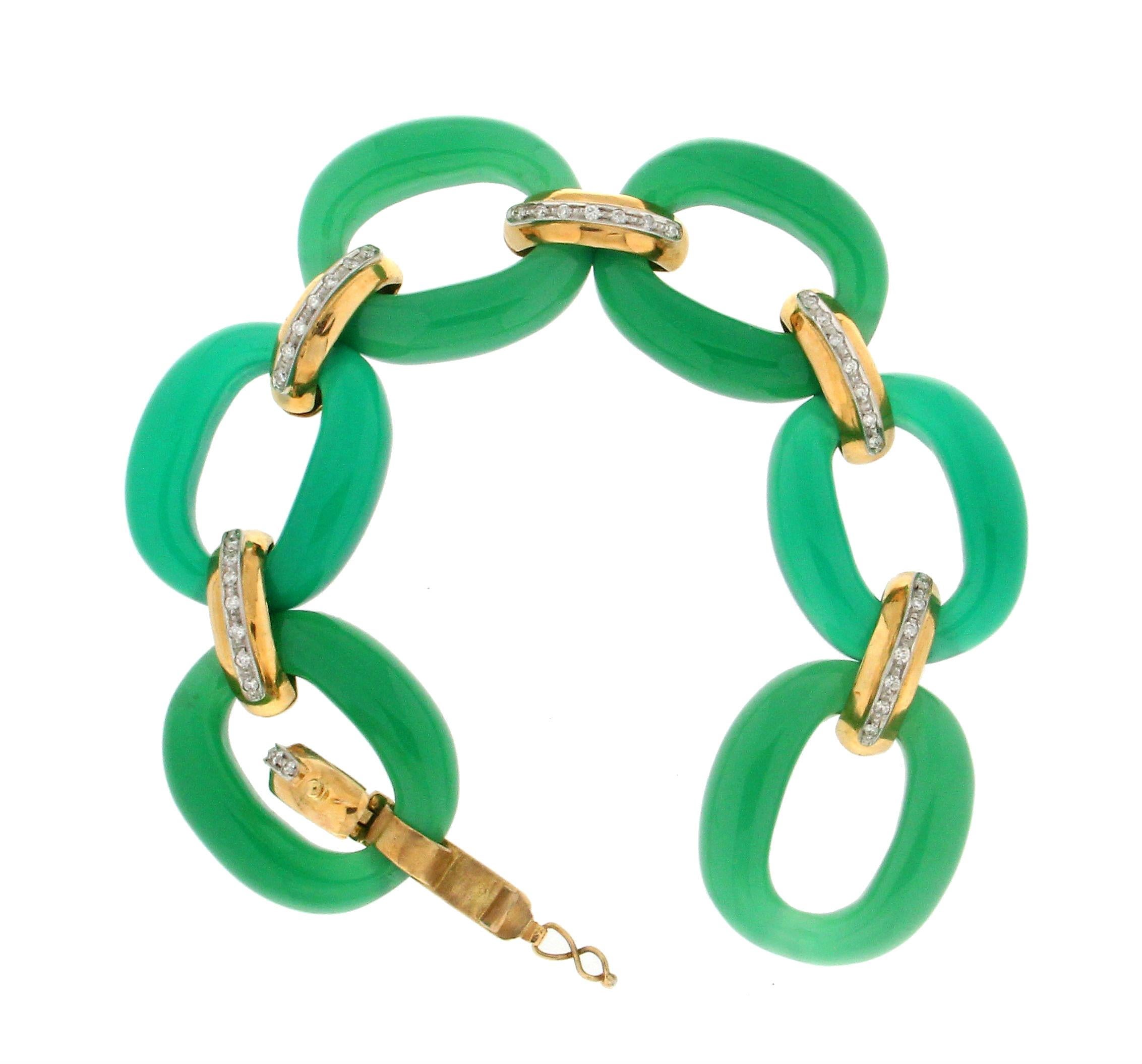 Mixed Cut Handcraft Green Agate 14 Karat Yellow Gold Diamonds Cuff Bracelet
