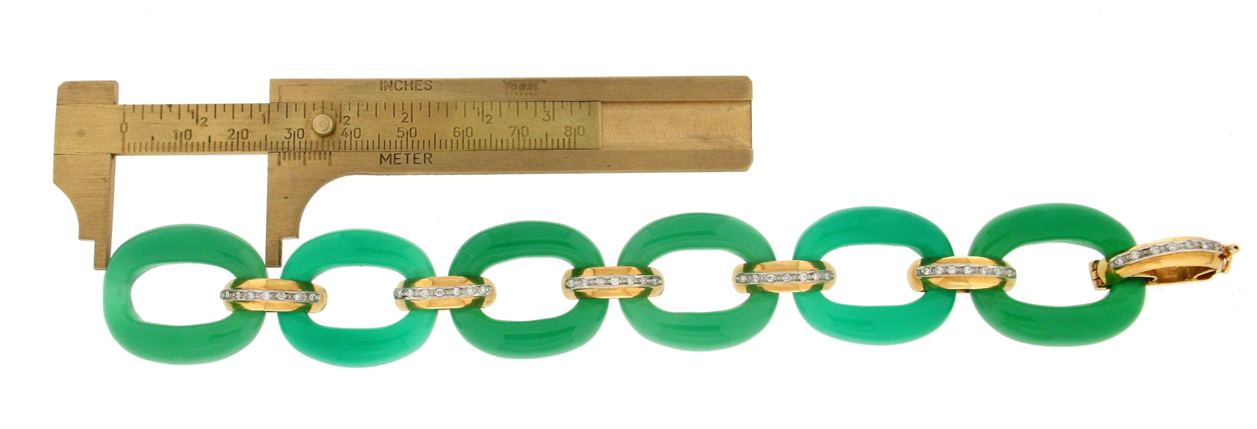 Women's or Men's Handcraft Green Agate 14 Karat Yellow Gold Diamonds Cuff Bracelet