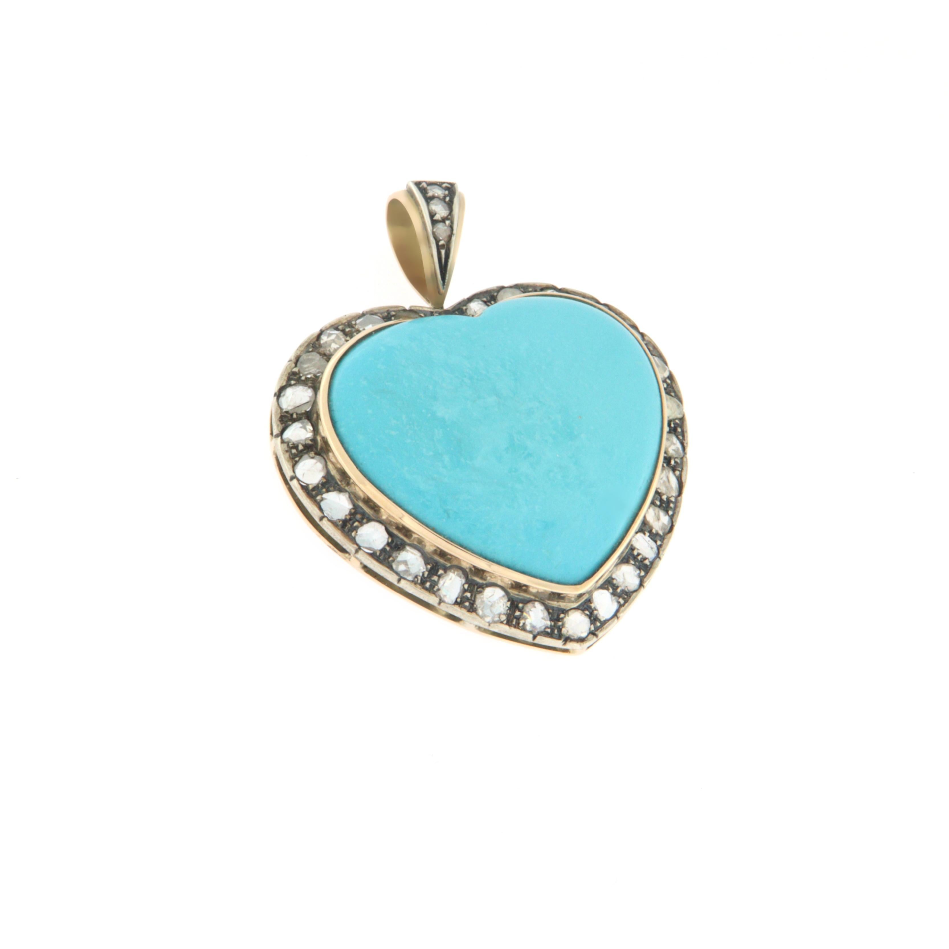 Artisan Handcraft Heart Turquoise 14 Karat Yellow Gold Diamonds Pendant Necklace For Sale