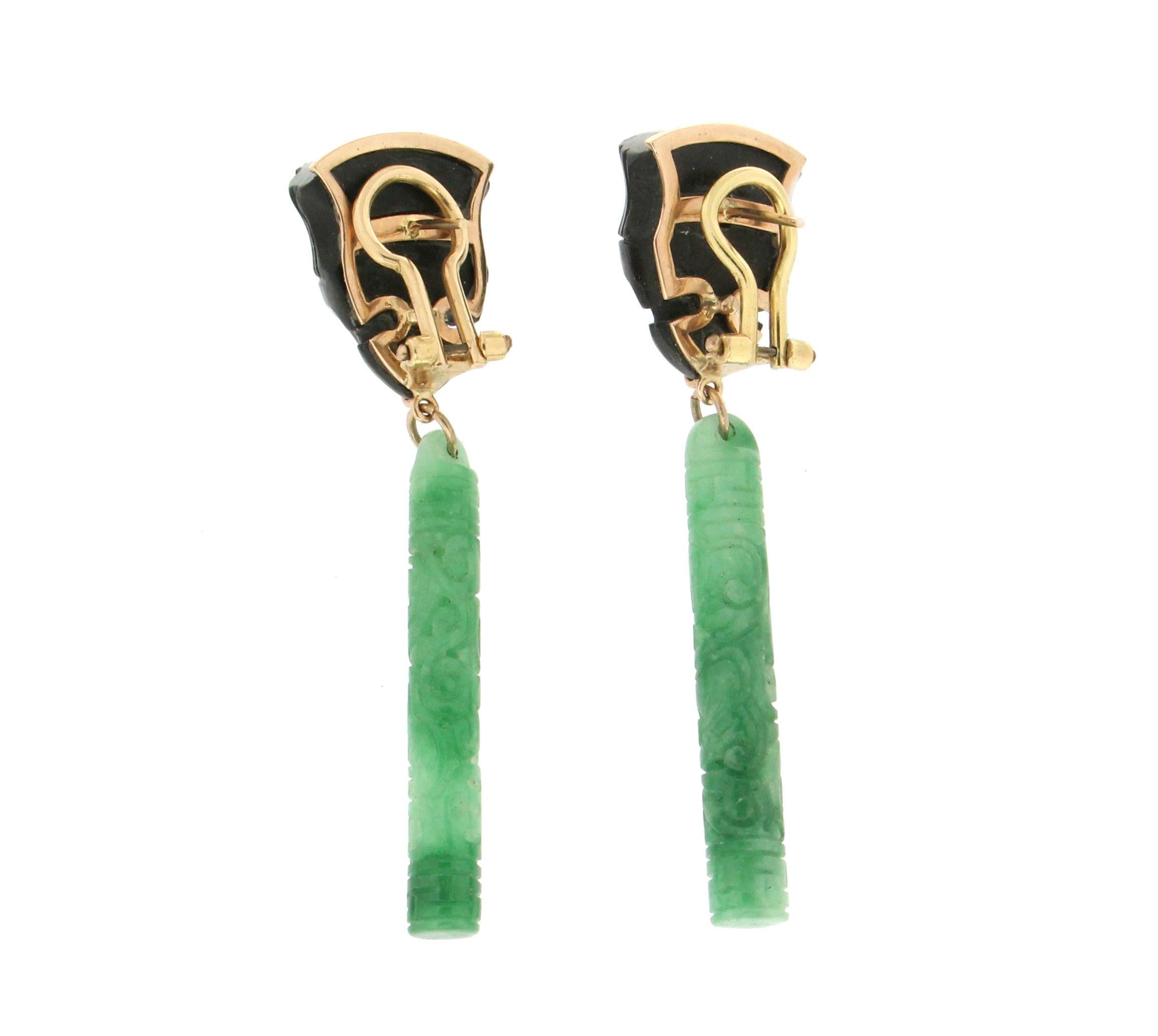 Artisan Handcraft Jade 14 Karat Yellow Gold Onyx Drop Earrings For Sale