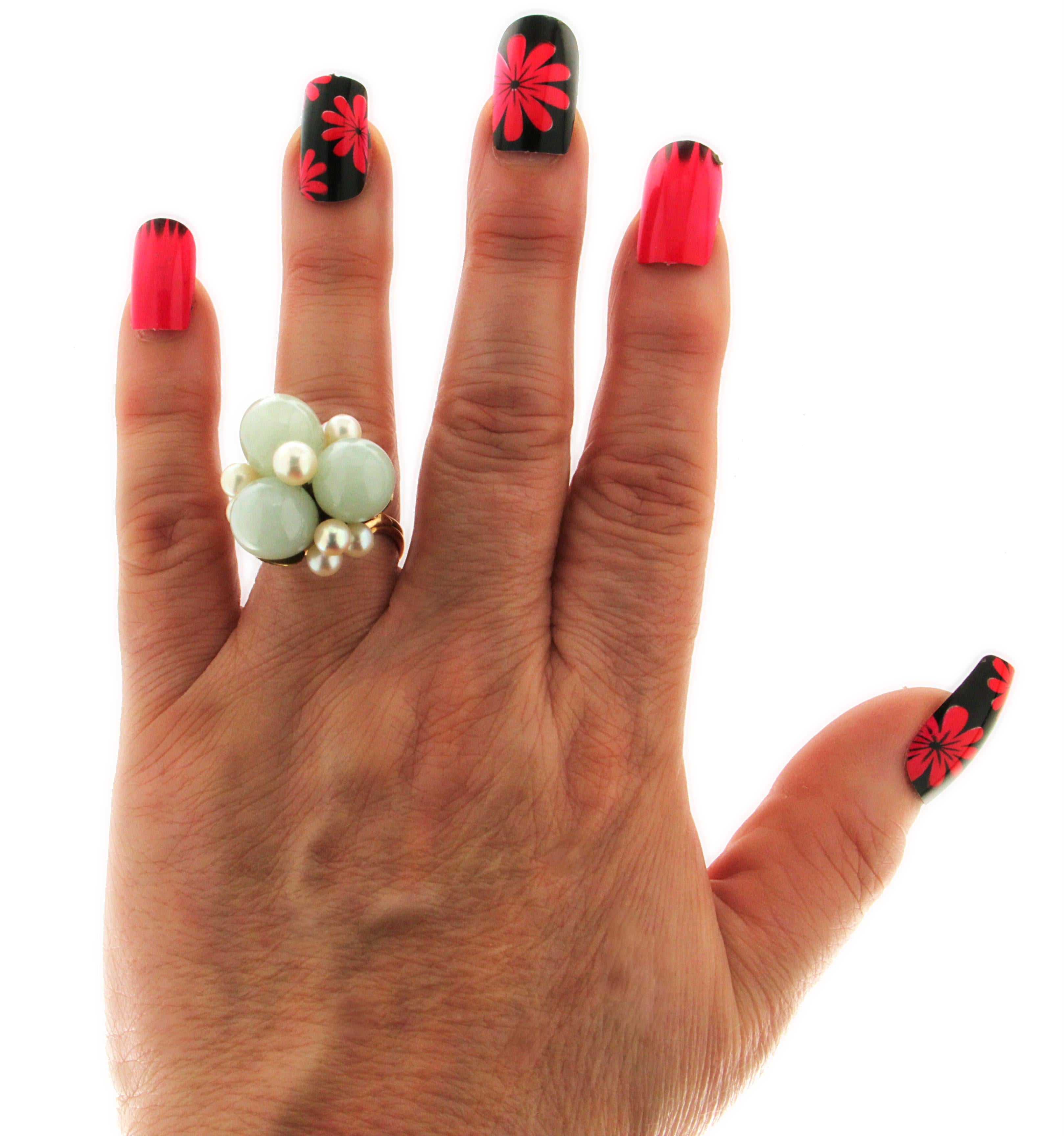 Mixed Cut Handcraft Jade 14 Karat Yellow Gold Pearls Cocktail Ring For Sale