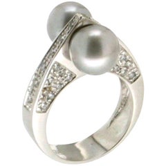 Handcraft Japan Pearls 18 Karat Diamonds Gold Diamonds Cocktail Ring