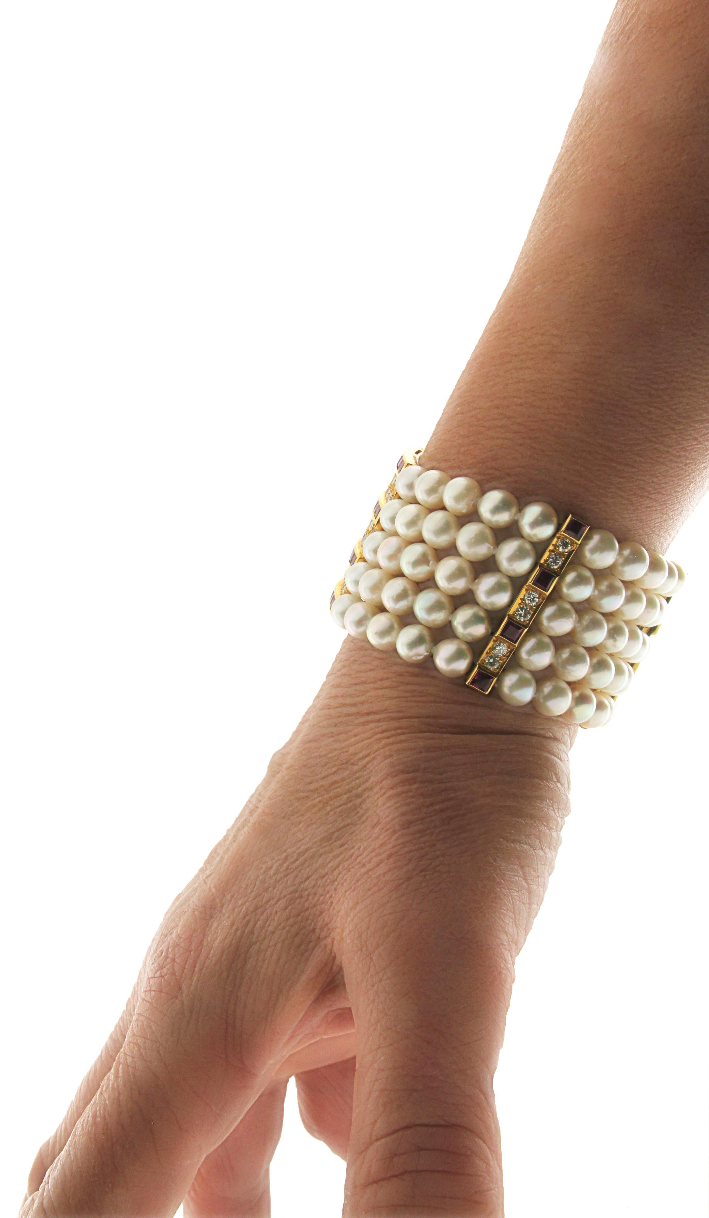 Bracelet manchette artisanal en or jaune 18 carats avec perles du Japon et diamants Unisexe en vente