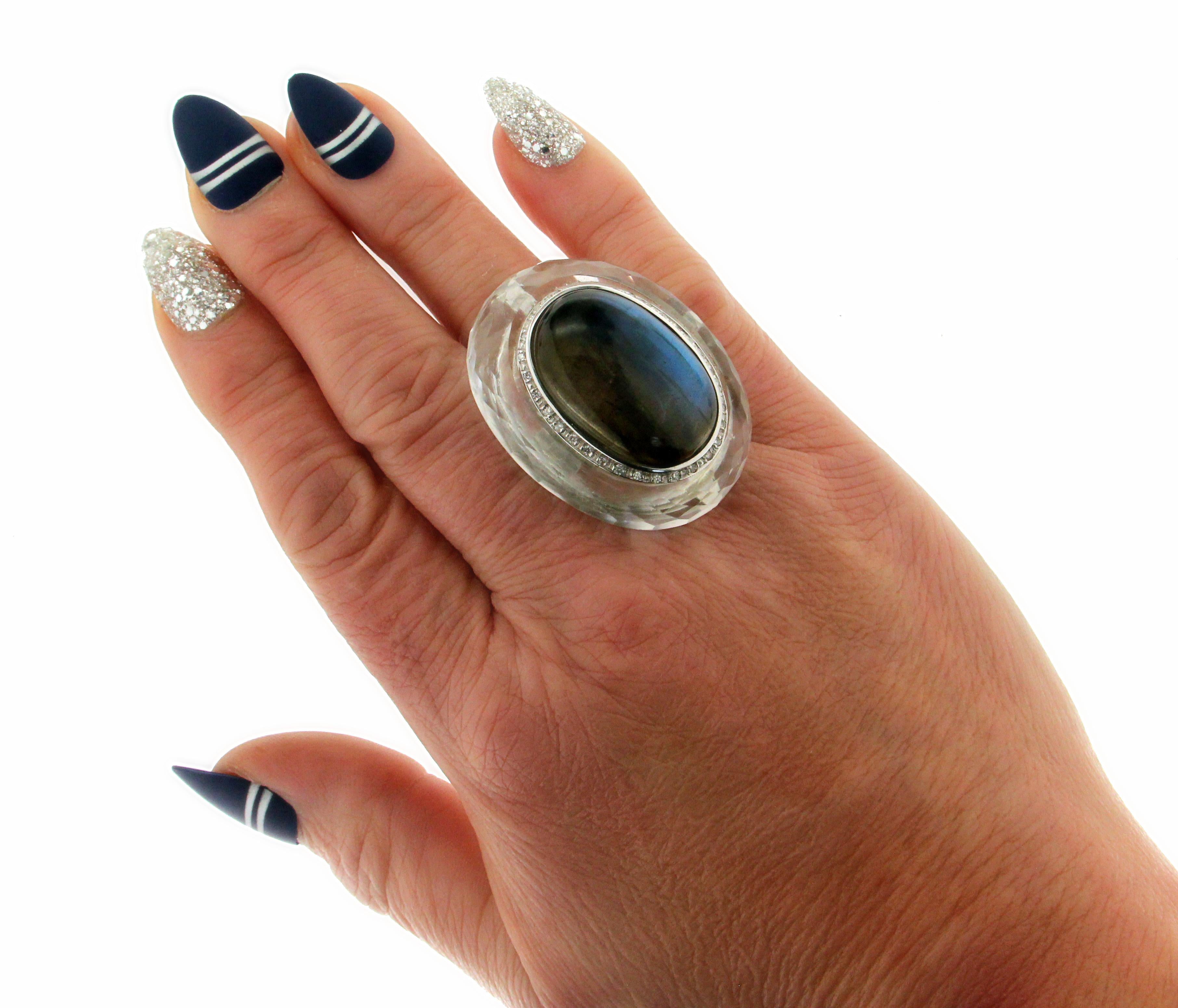 Handcraft Labradorite 18 Karat White Gold Rock Crystal Diamonds Cocktail Ring For Sale 3