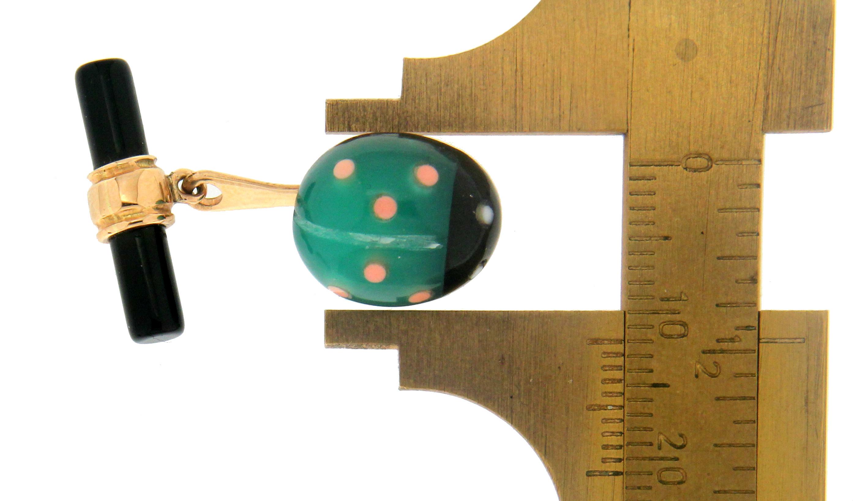 Handcraft Ladybug 14 Karat Yellow Gold Agate and Onyx Cufflinks In New Condition For Sale In Marcianise, IT