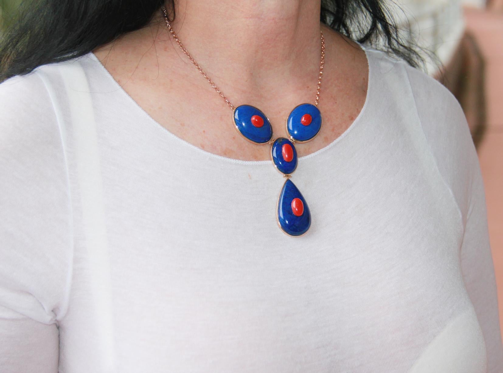 Handcraft Lapis Lazuli 14 Karat Yellow Gold Sardinian Coral Pendant Necklace For Sale 2