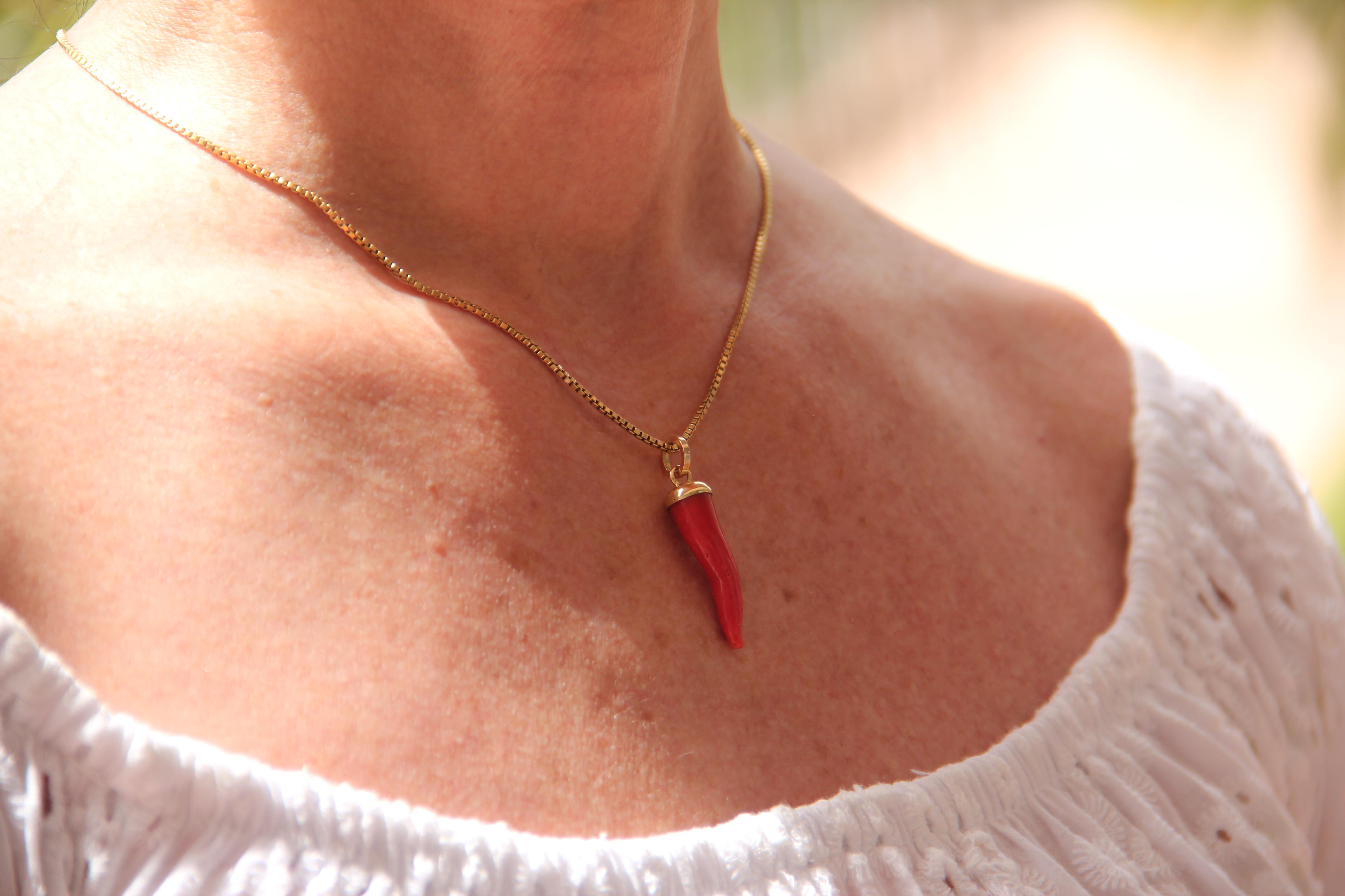 Handcraft Lucky Horn 18 Karat Yellow Gold Pendant Necklace 4