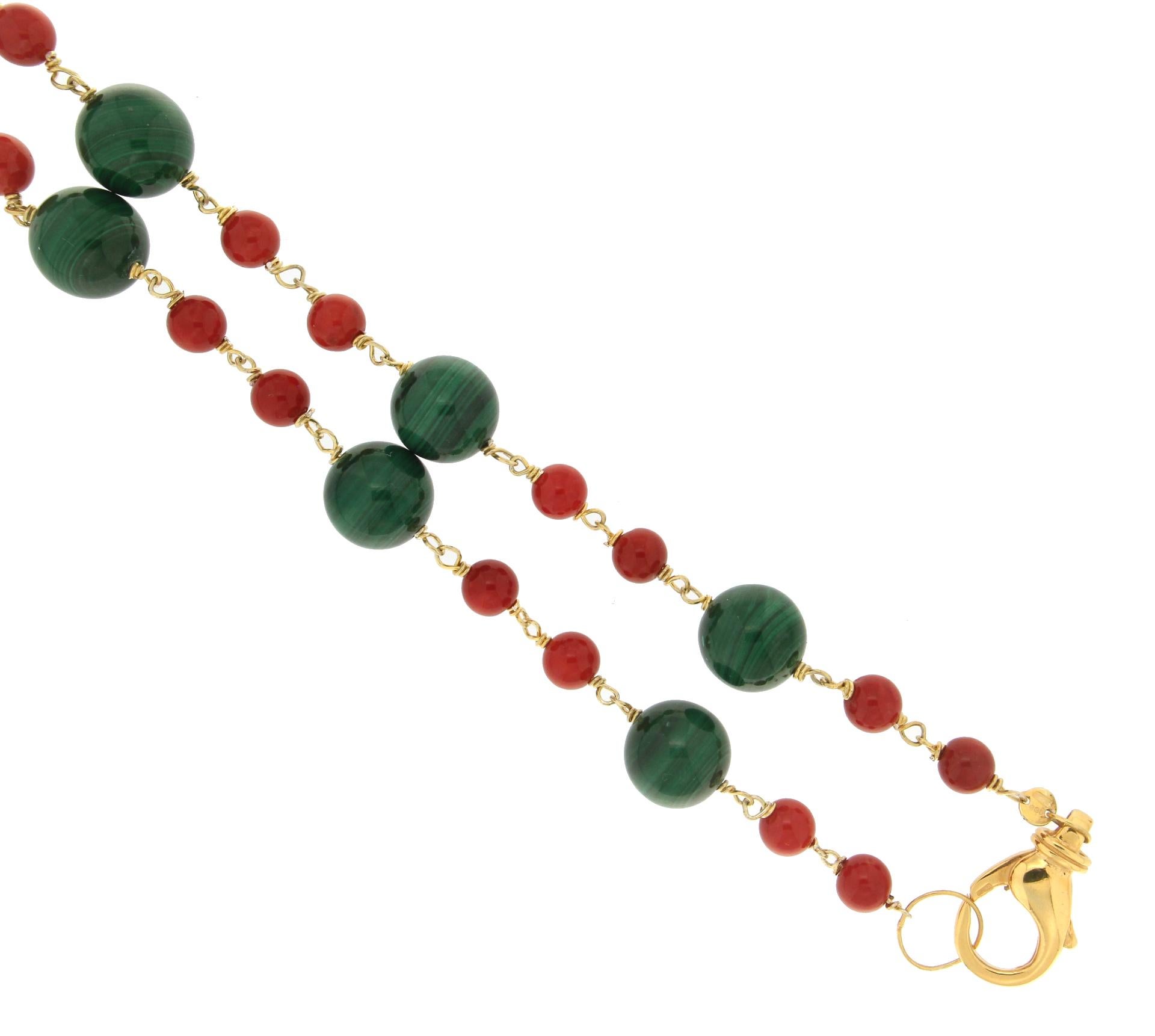 Mixed Cut Handcraft Malachite 18 Karat Yellow Gold Coral Beaded Necklace For Sale