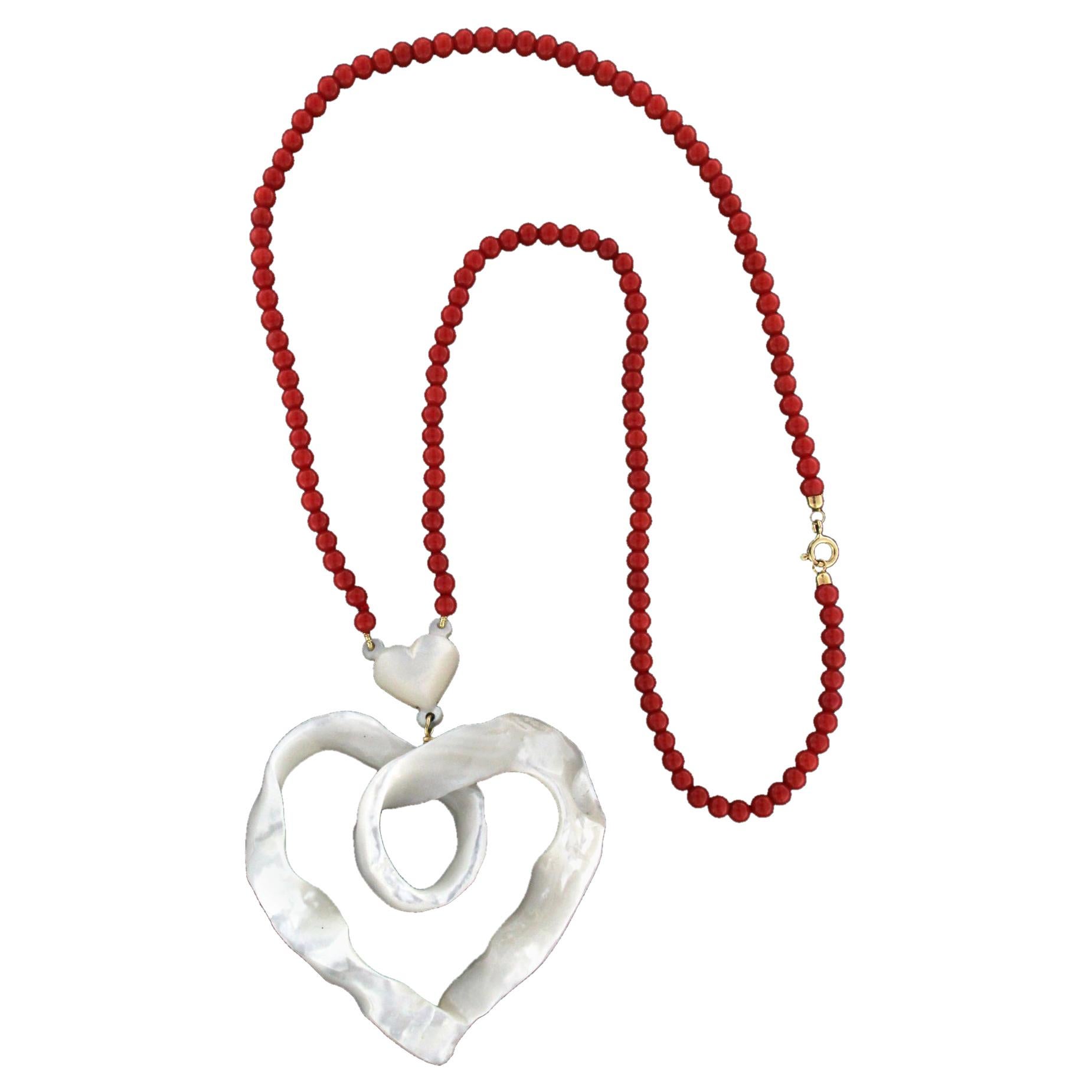 Handcraft Mother of Pearl Heart 18 Karat Yellow Gold Coral Bead Pendant Necklace For Sale