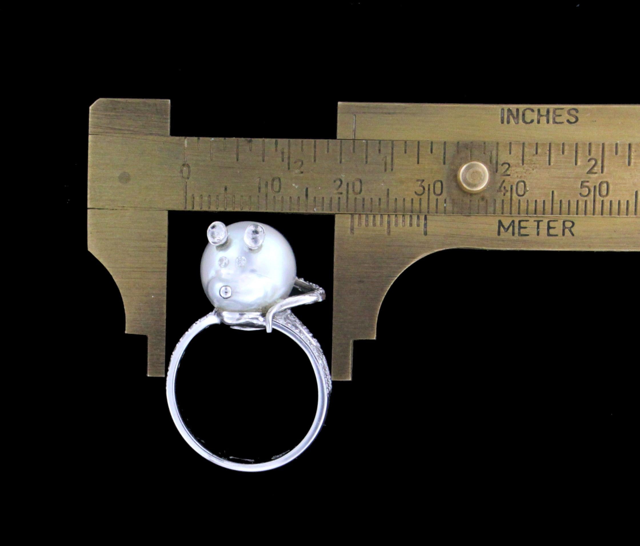 Brilliant Cut Handcraft Mouse Face 18 Karat White Gold Australian Pearl Diamonds Cocktail Ring For Sale