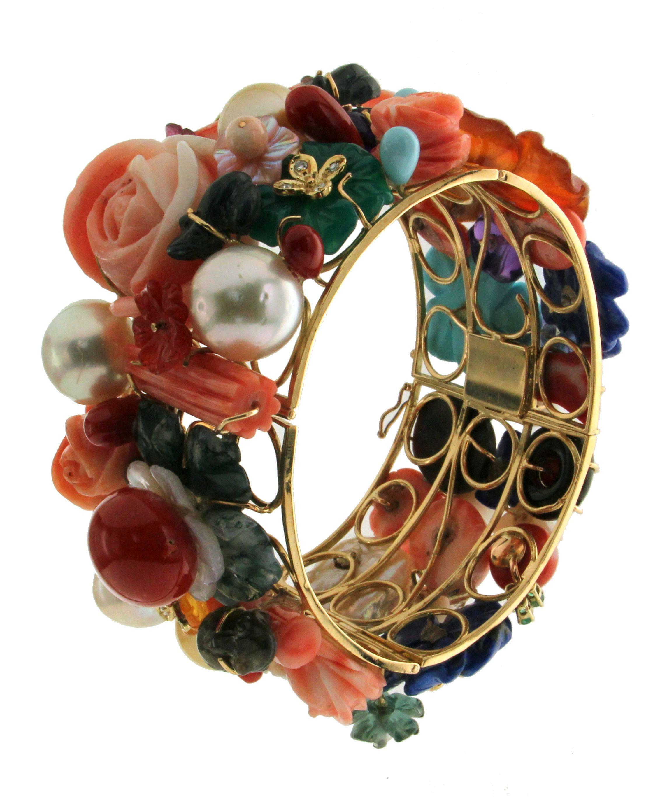 Handcraft Multi-Color 14 Karat Yellow Gold Clamper Bracelet For Sale 1