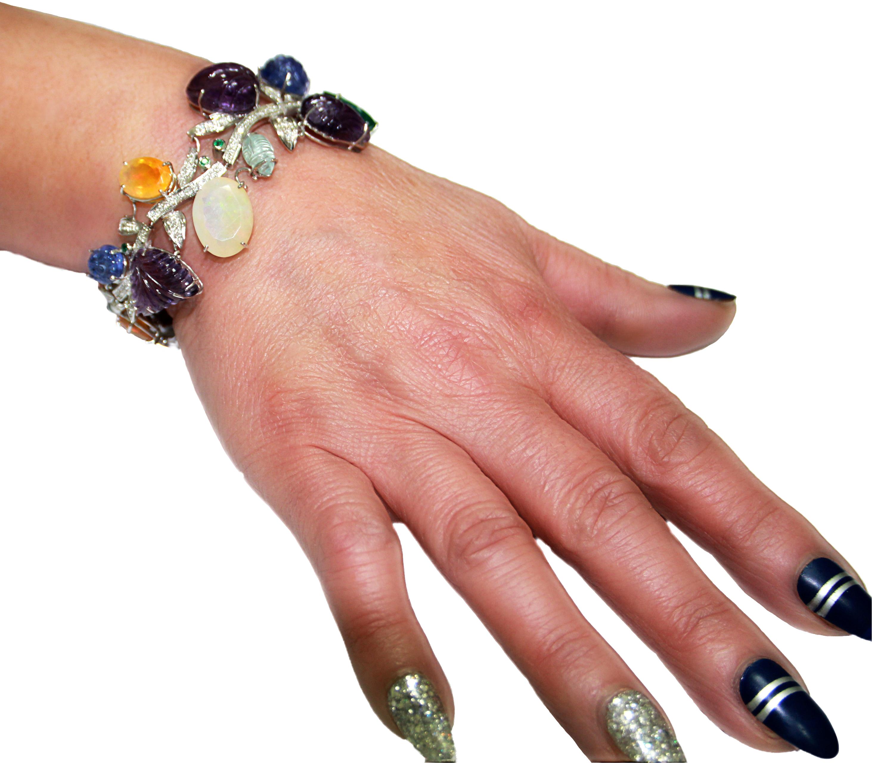 Bracciale artigianale con diamanti multicolore in oro bianco 18 carati In condizioni Nuovo in vendita a Marcianise, IT